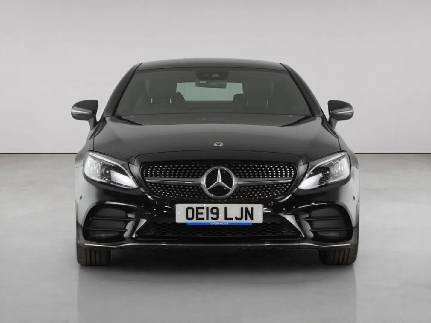 Mercedes-Benz C-Class view 5