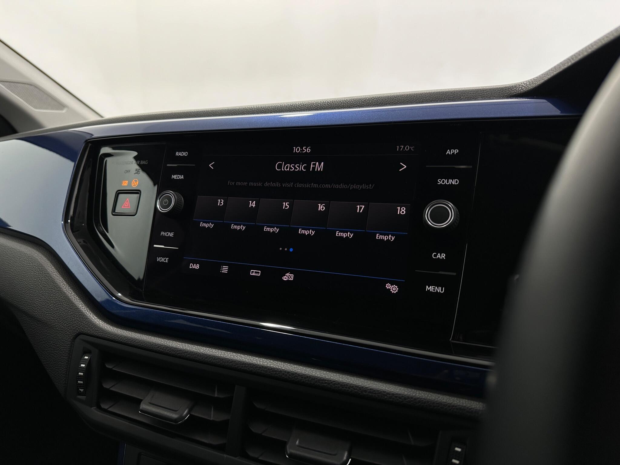 Volkswagen Polo view 23