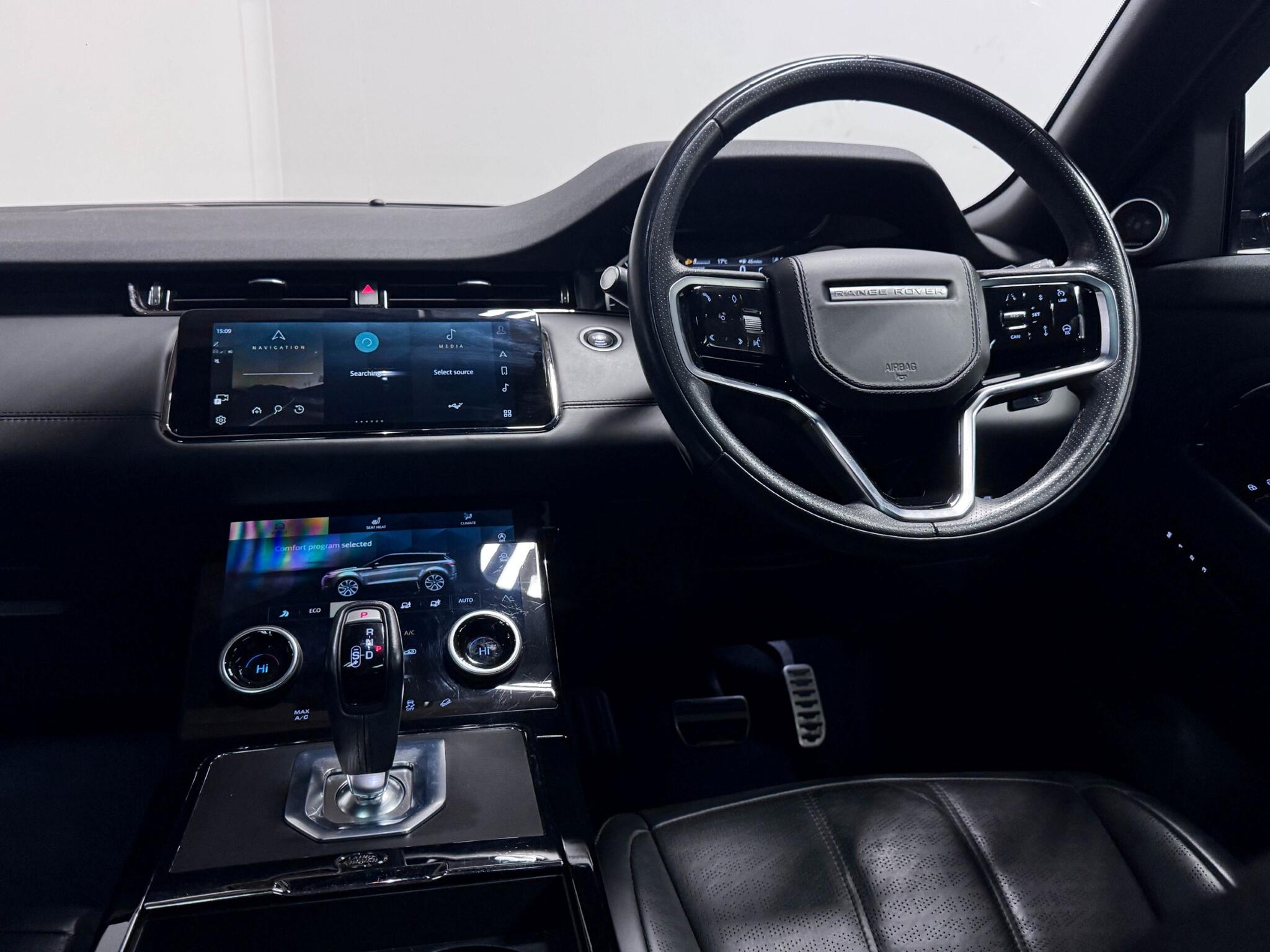 Land Rover Range Rover Evoque view 13