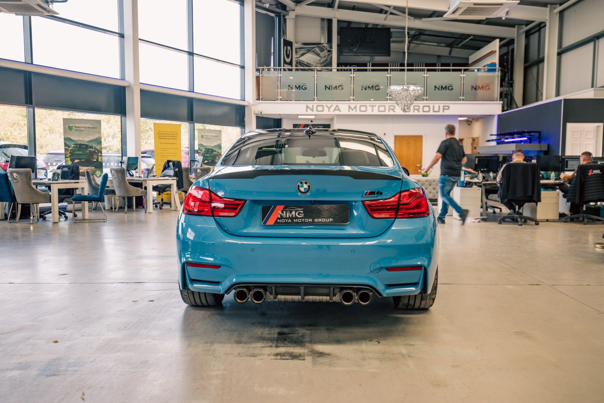 BMW M4 view 27