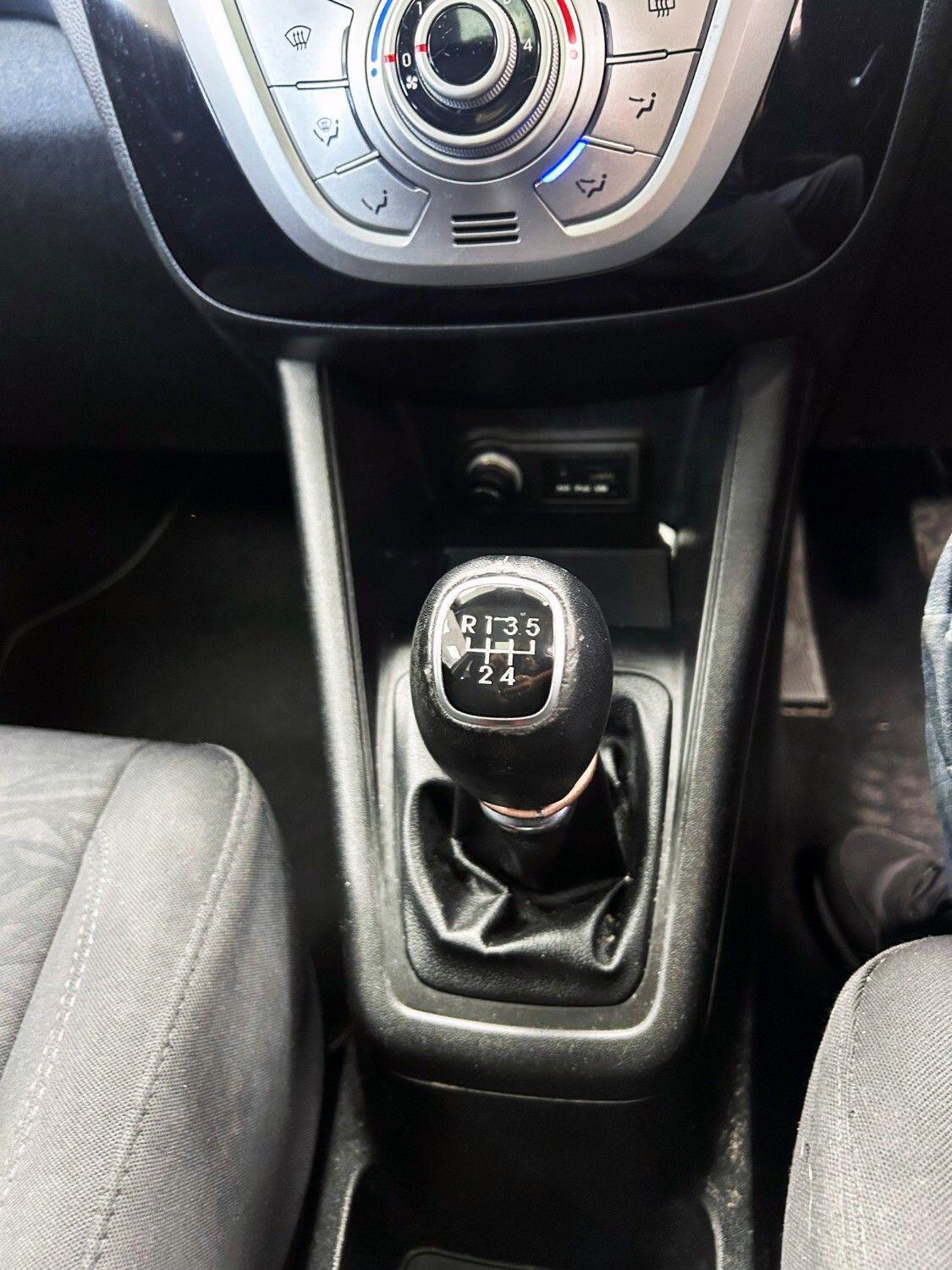 Hyundai Ix20 view 20