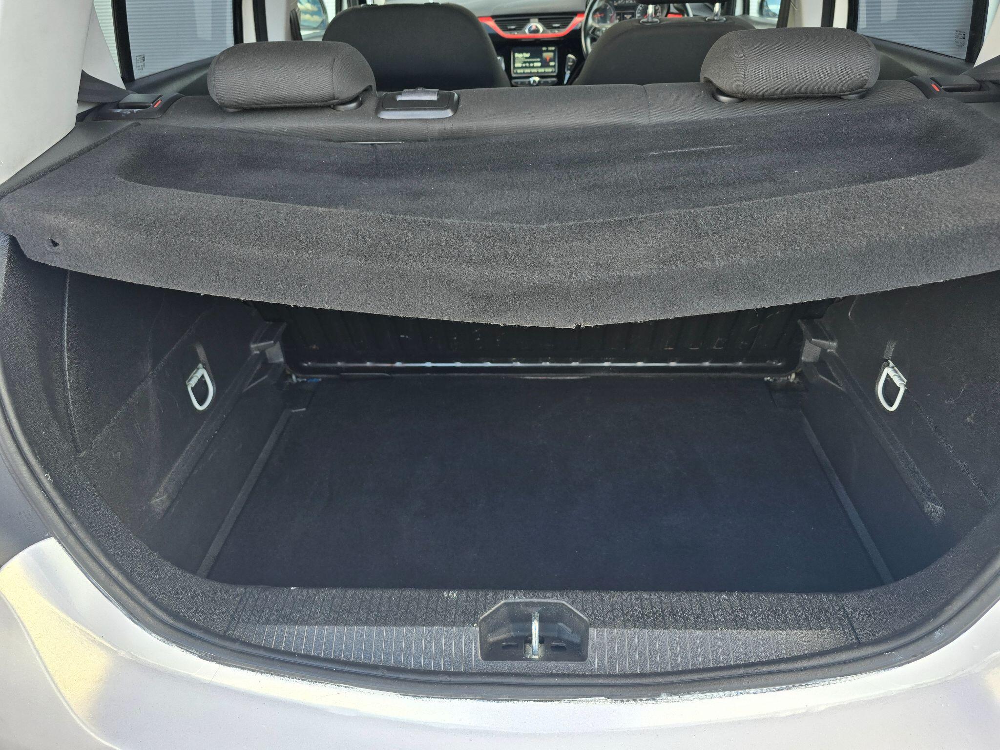 Vauxhall Corsa view 21