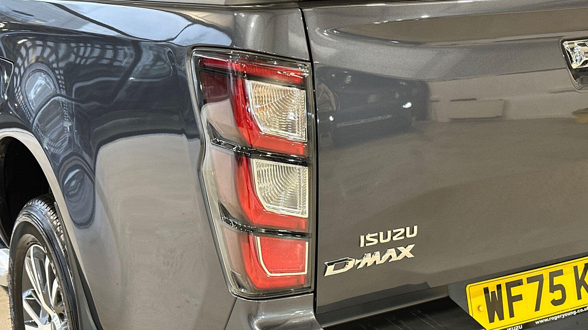 Isuzu D-Max view 19