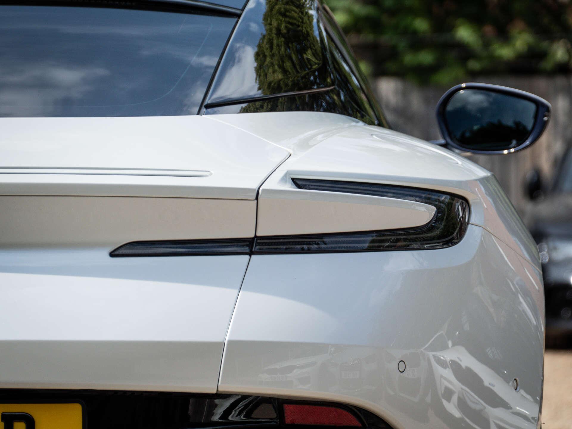 Aston Martin DB11 view 20