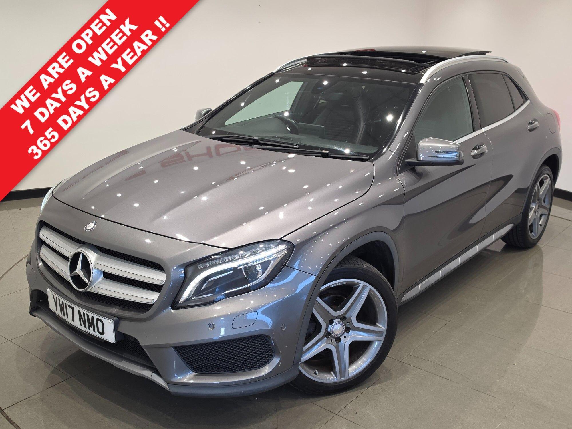 Mercedes-Benz GLA view 3