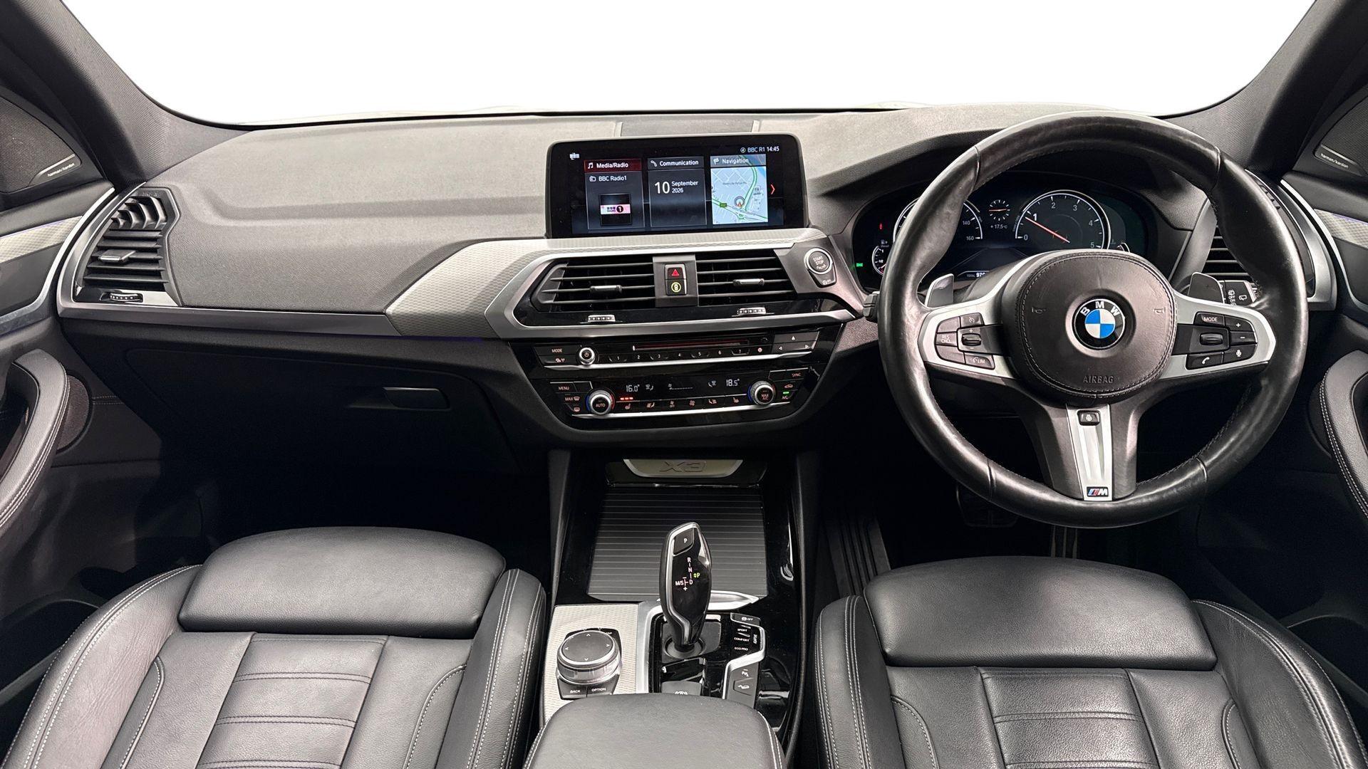 BMW X3 view 4