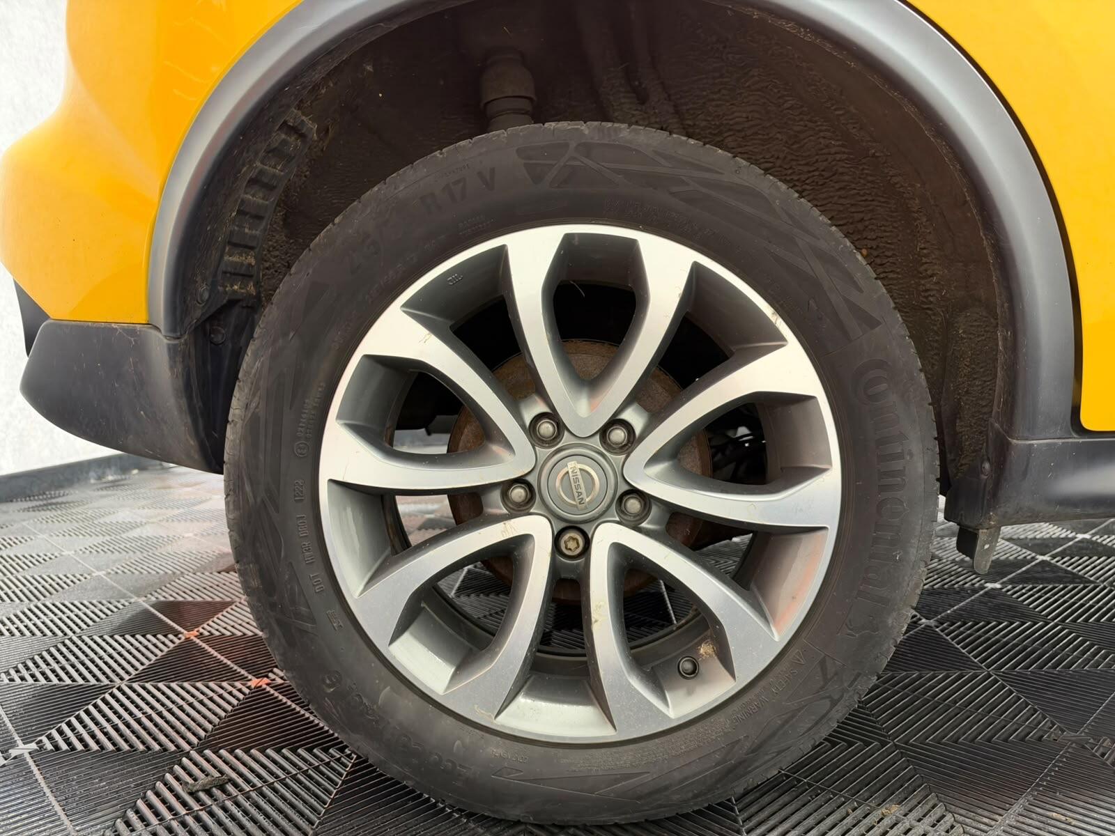 Nissan Juke view 26