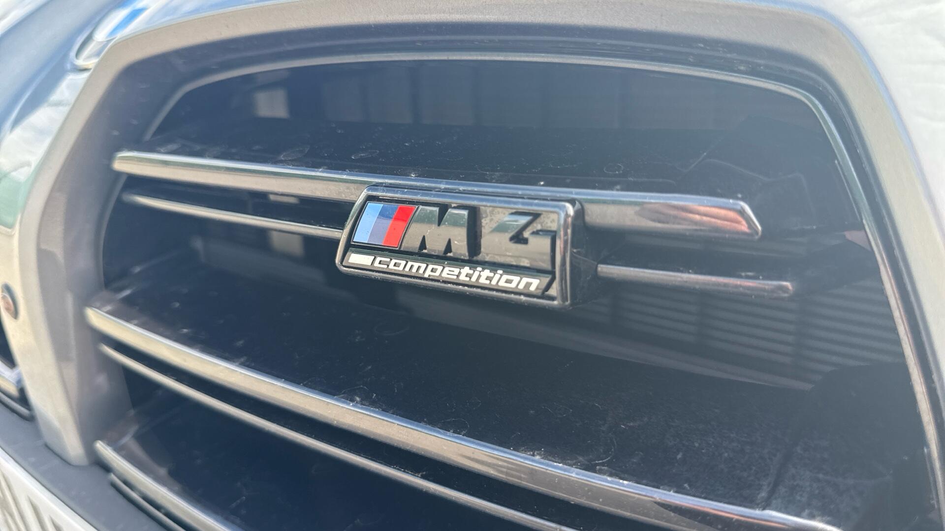 BMW M4 view 33