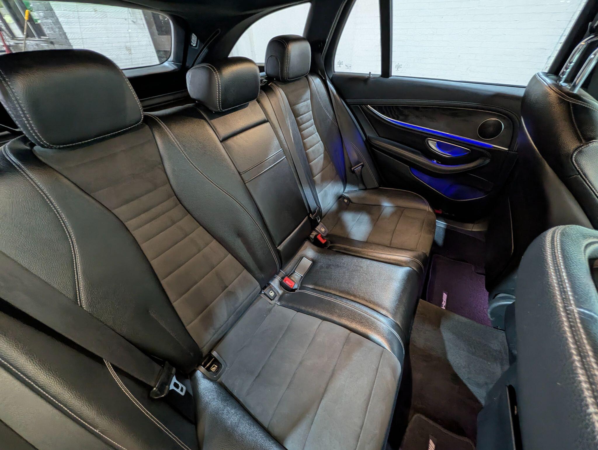 Mercedes-Benz E-Class view 24
