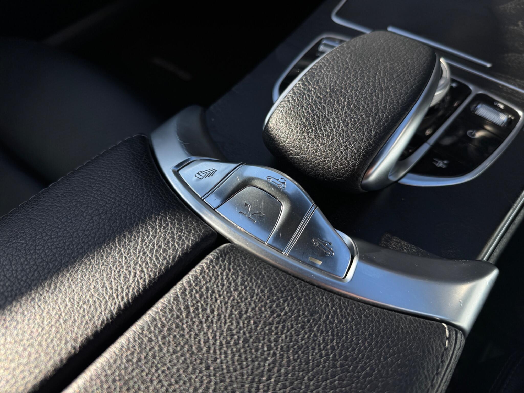 Mercedes-Benz C-Class view 43
