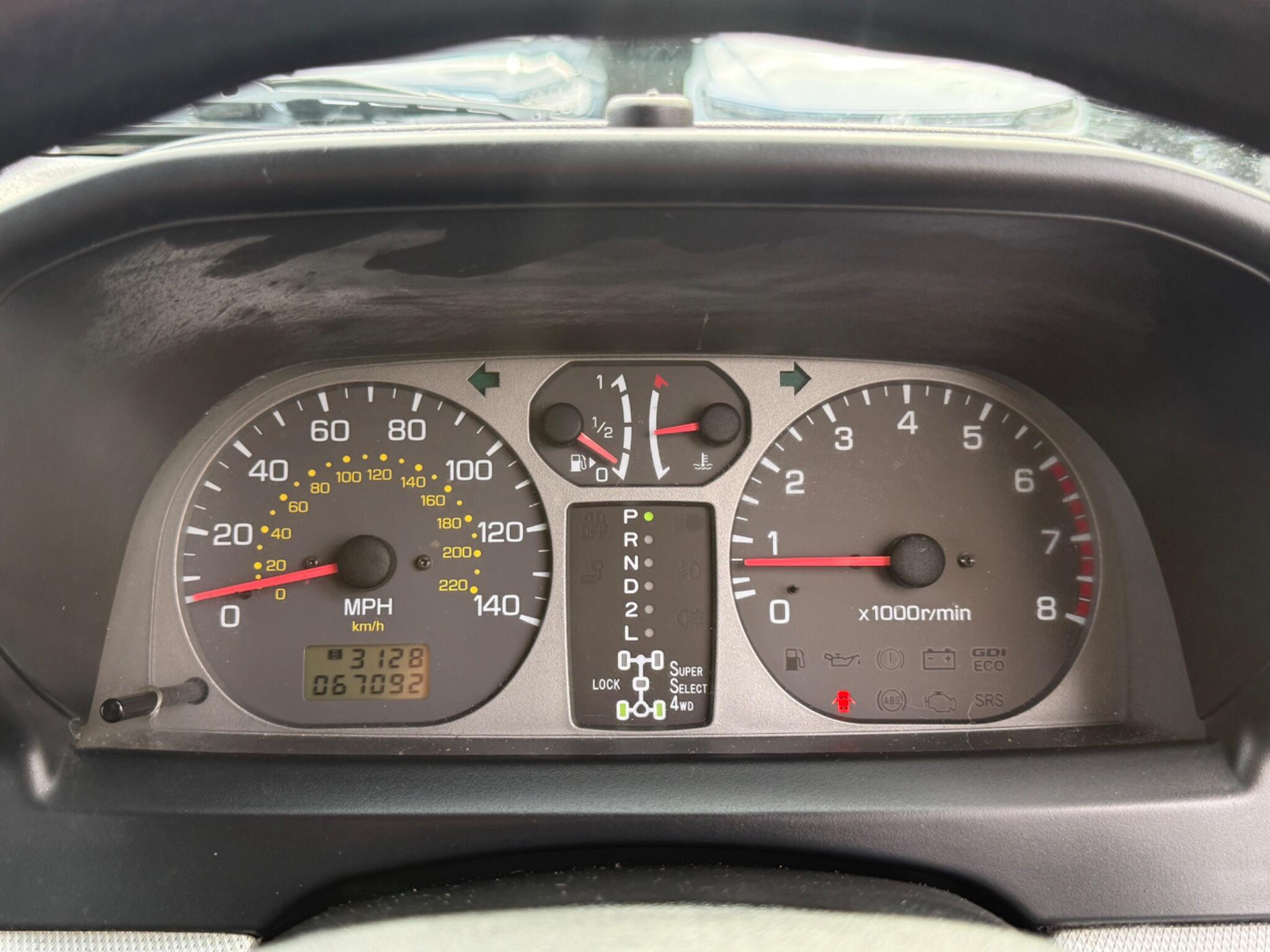 Mitsubishi Shogun Pinin - Image 35