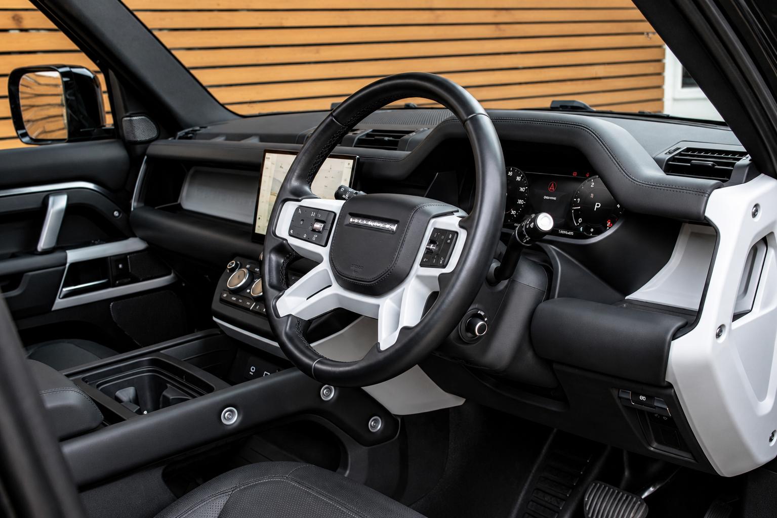 Land Rover Defender view 3