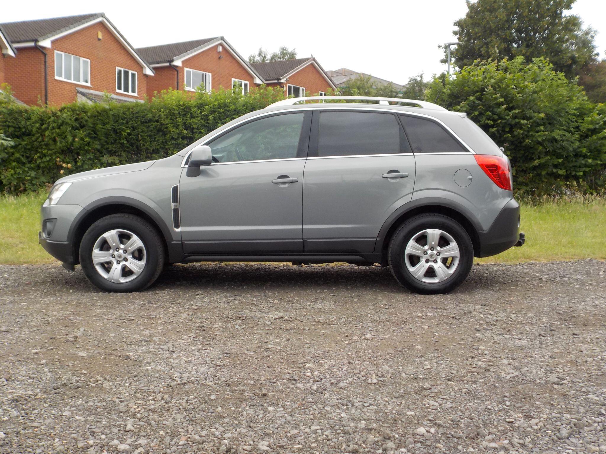 Vauxhall Antara 2.4 Exclusiv 2WD Euro 5 5dr
