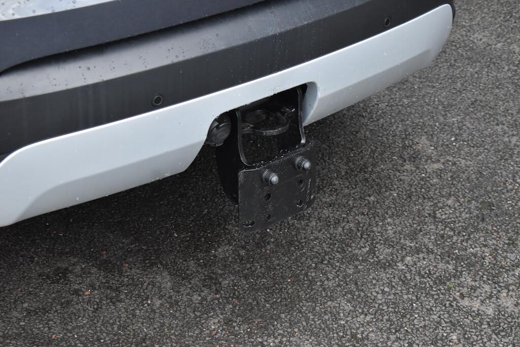 Land Rover Discovery 3 view 25