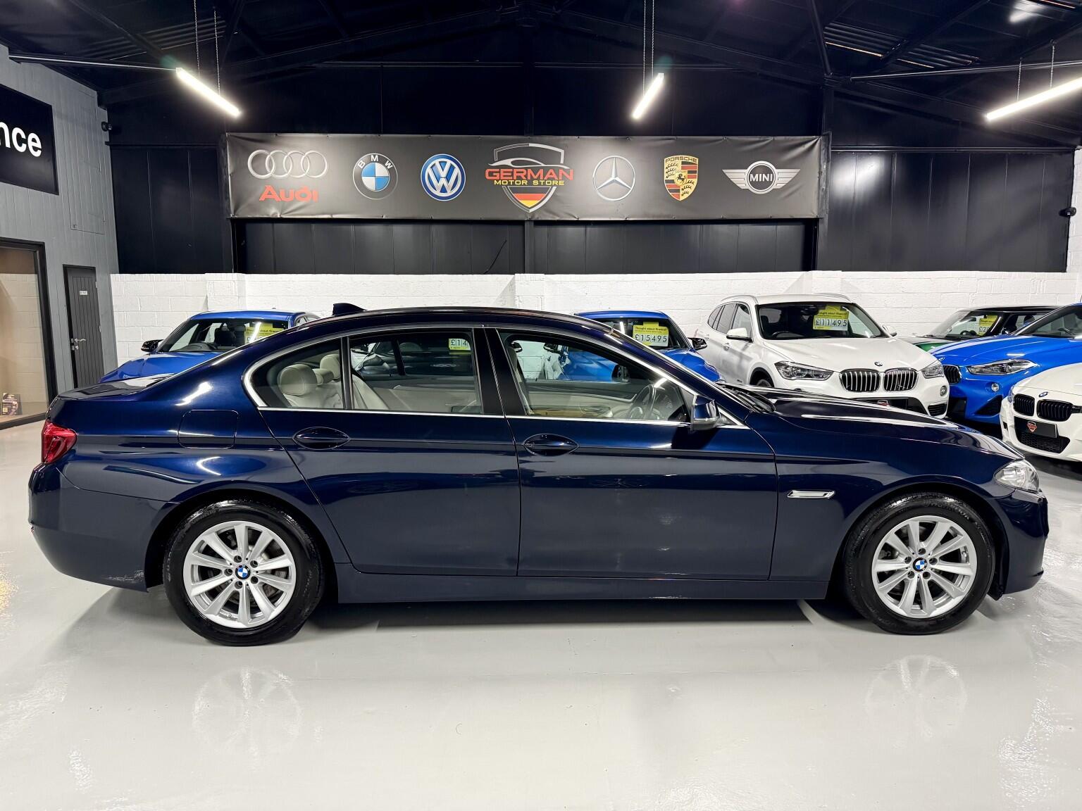 BMW 5 Series view 24