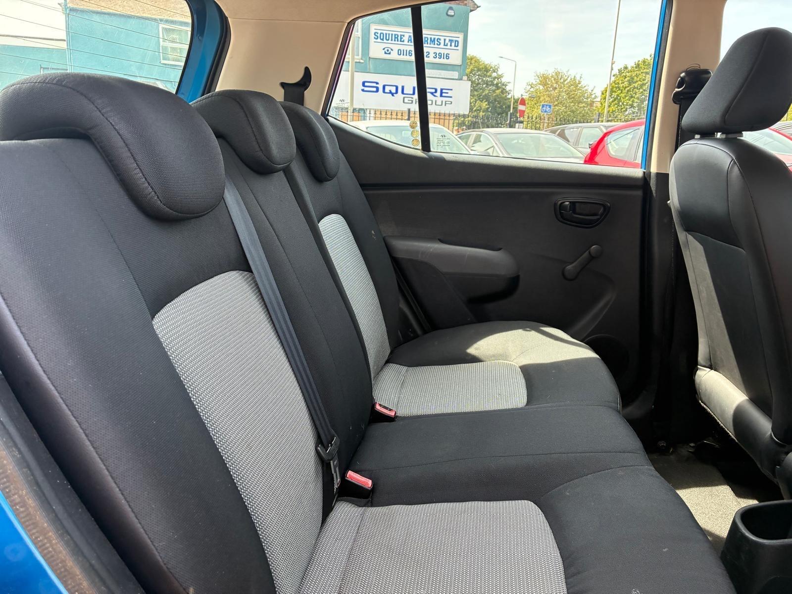 Hyundai i10 view 17