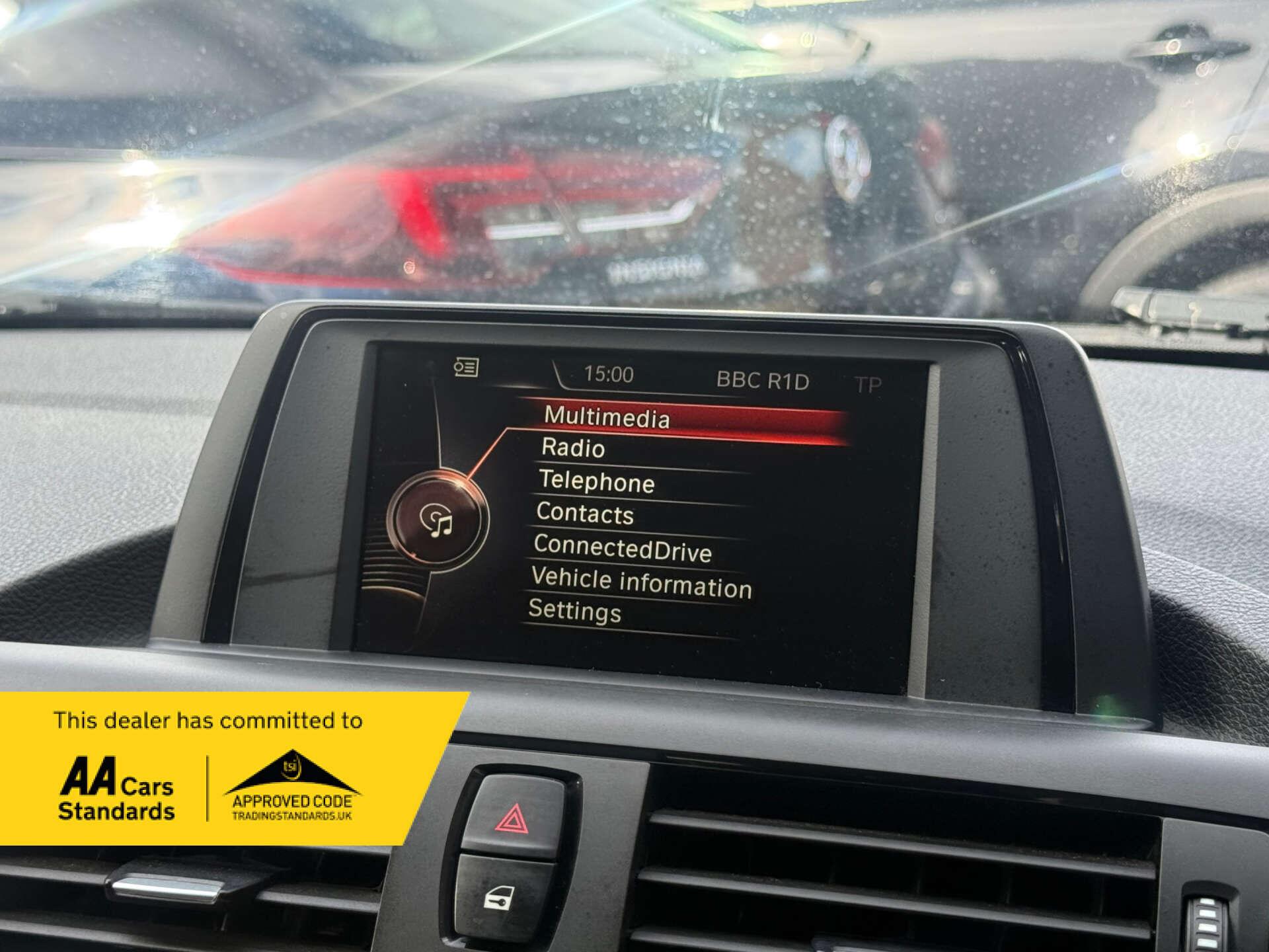 BMW 1 Series view 37