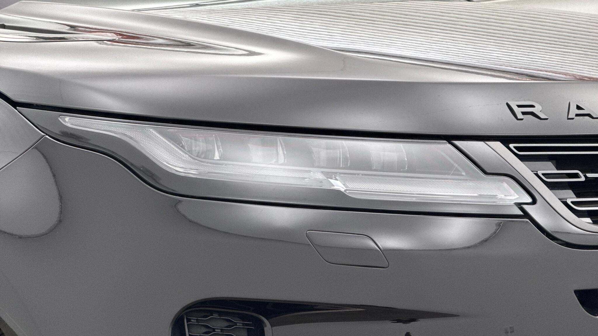 Land Rover Range Rover Evoque view 17