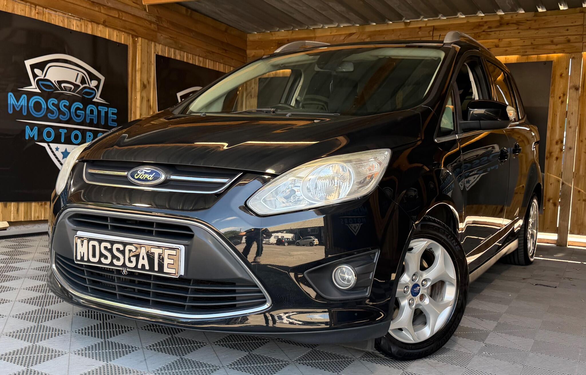 Ford Grand C-Max view 6