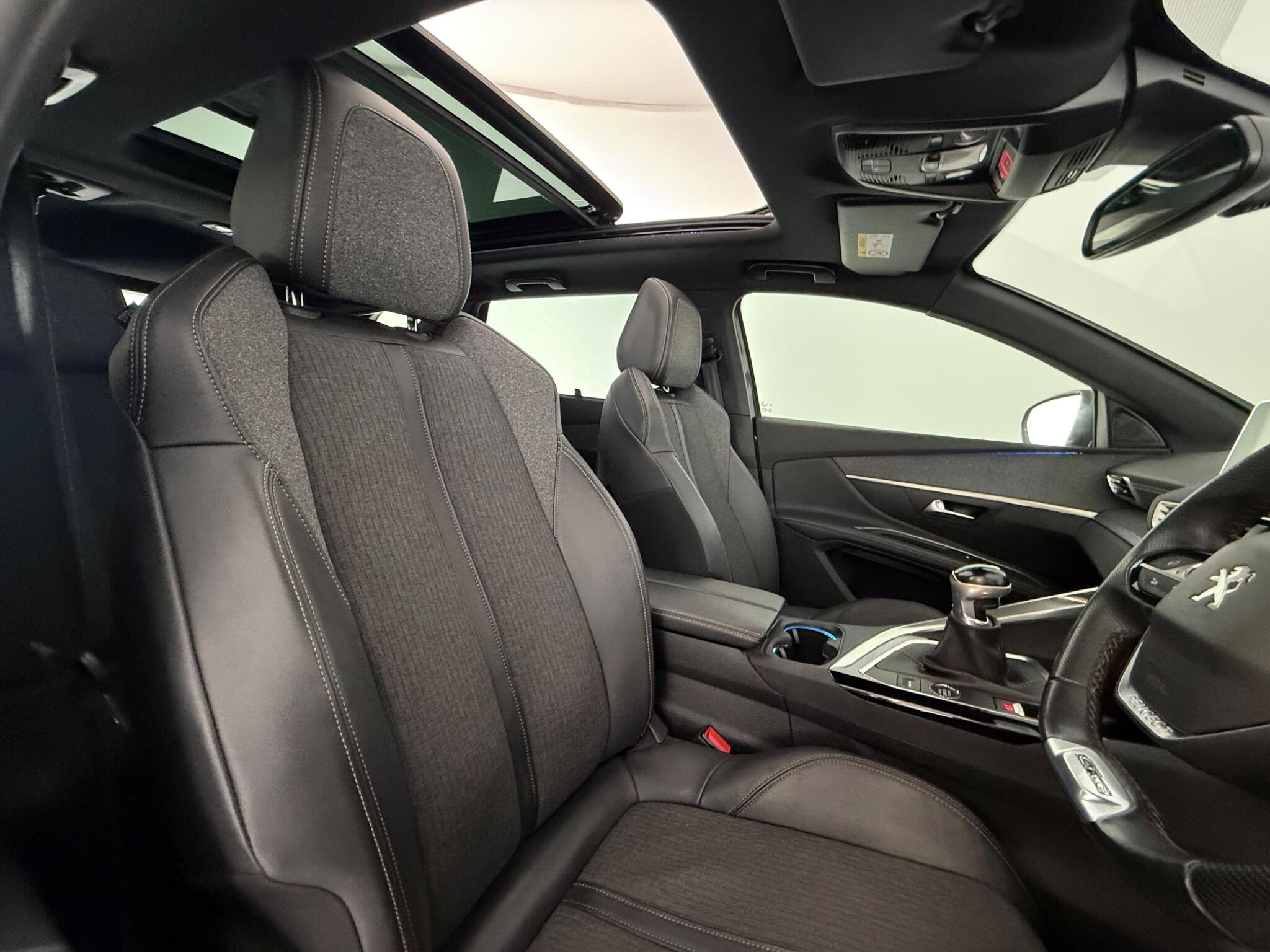 Peugeot 5008 view 33