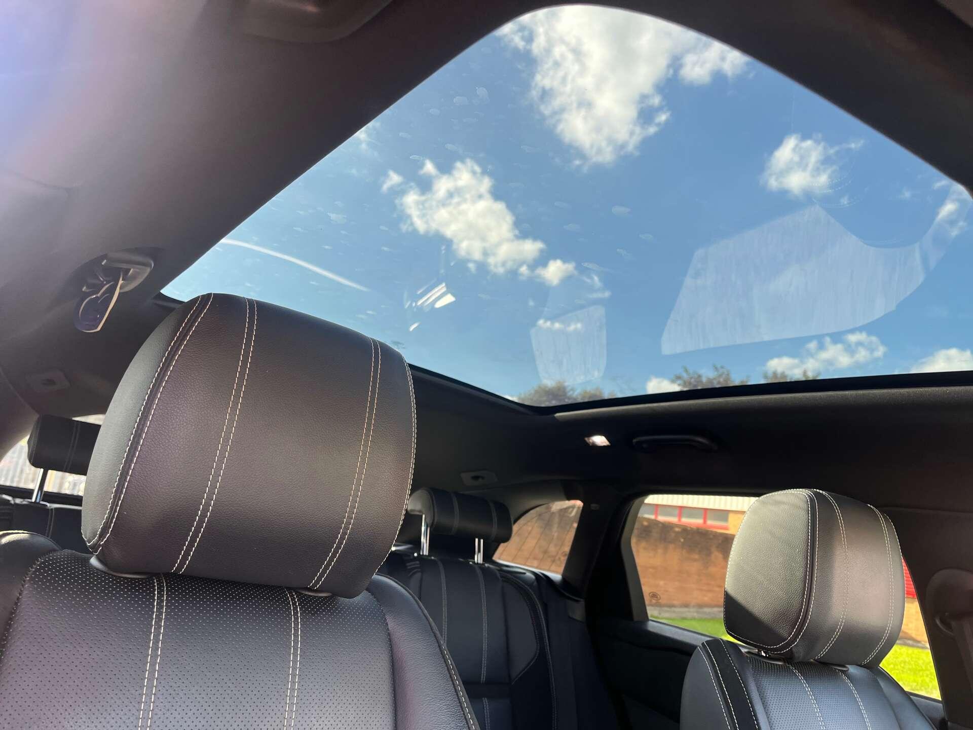 Land Rover Range Rover Velar view 16