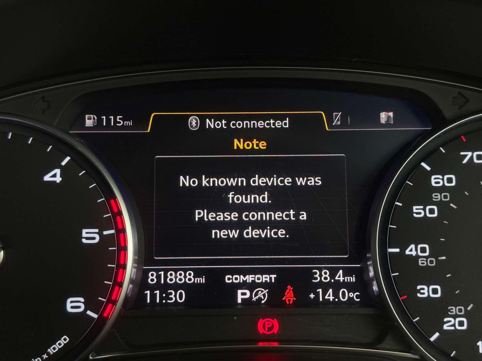 Audi Q7 view 43
