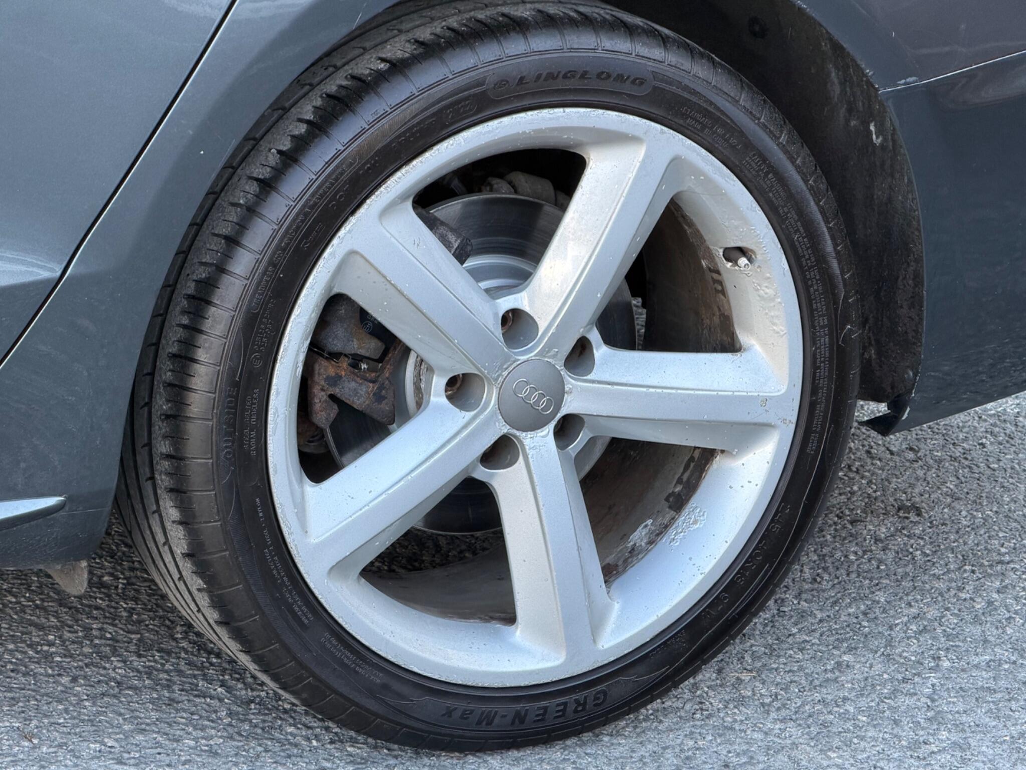 Audi A5 view 44