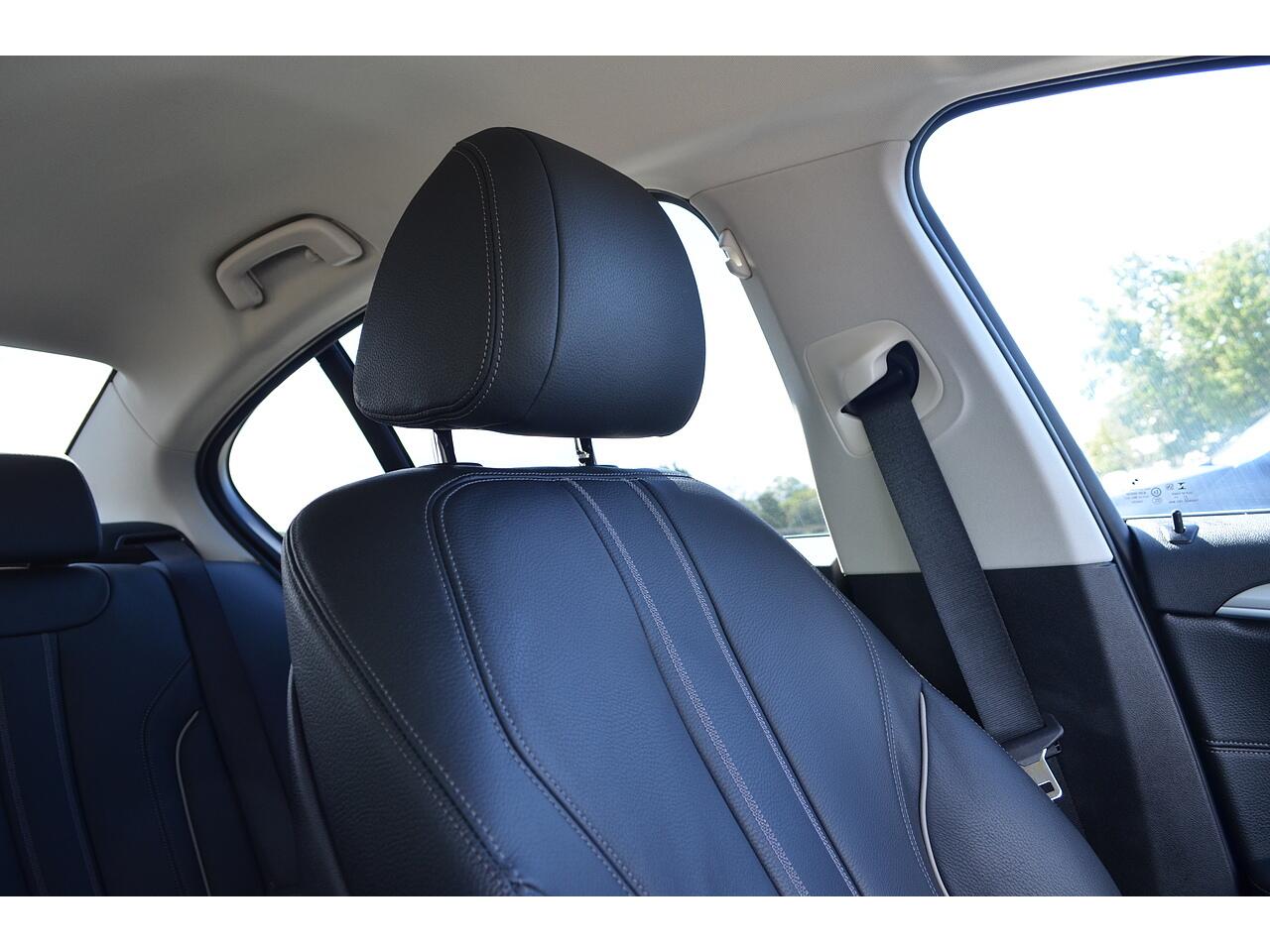 BMW 5 Series view 55