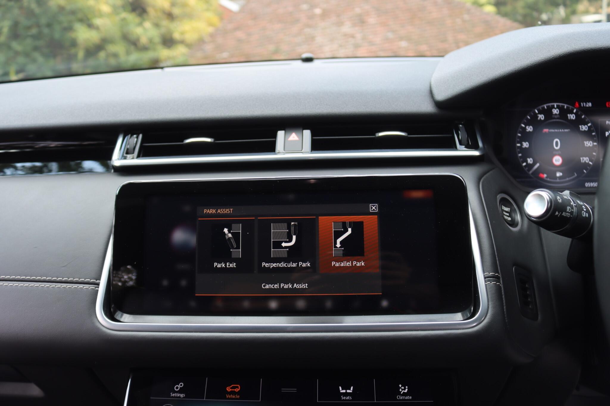 Land Rover Range Rover Velar view 82