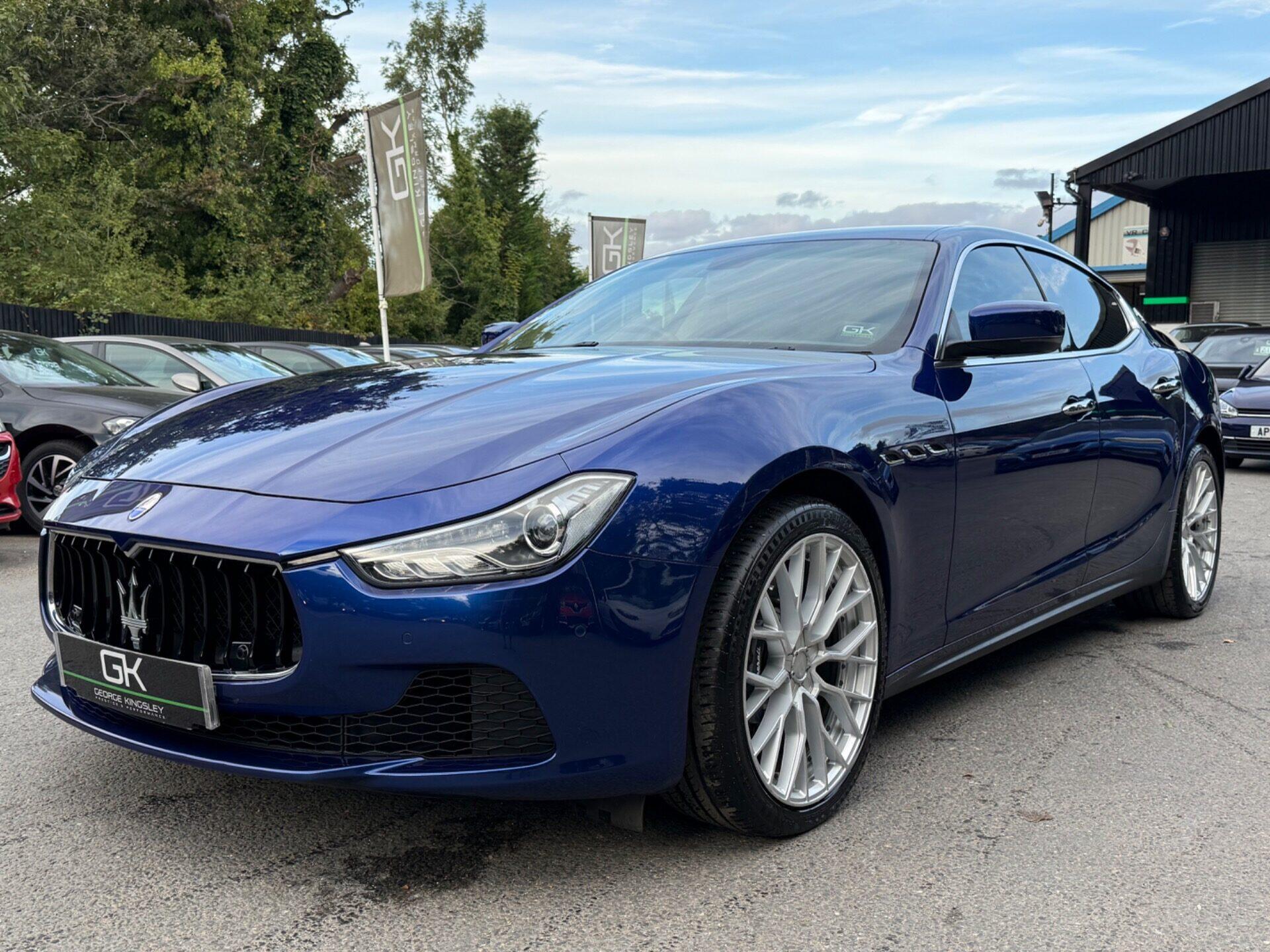 Maserati Ghibli view 11