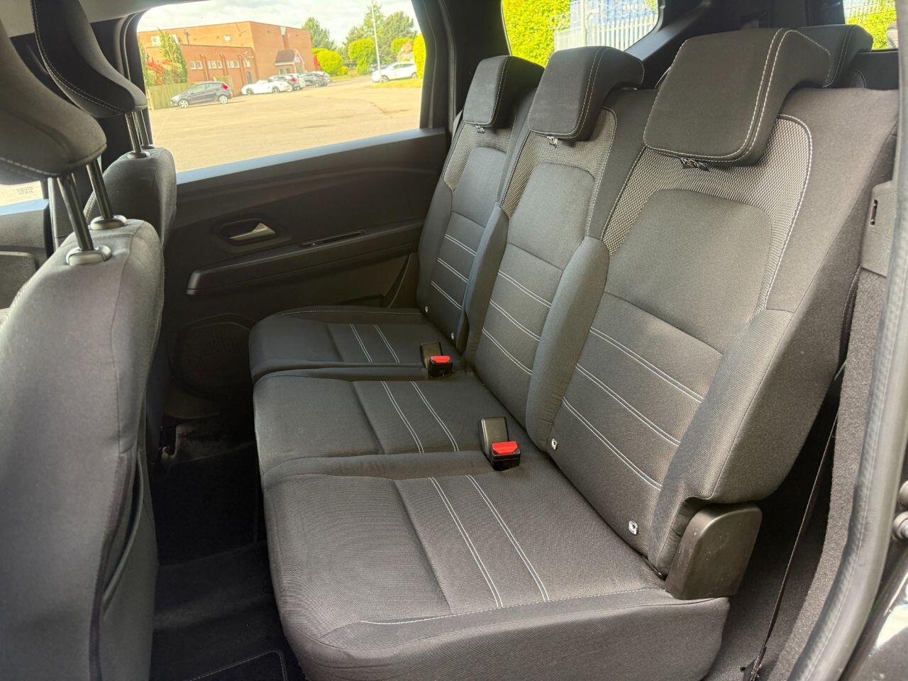 Dacia Jogger view 13