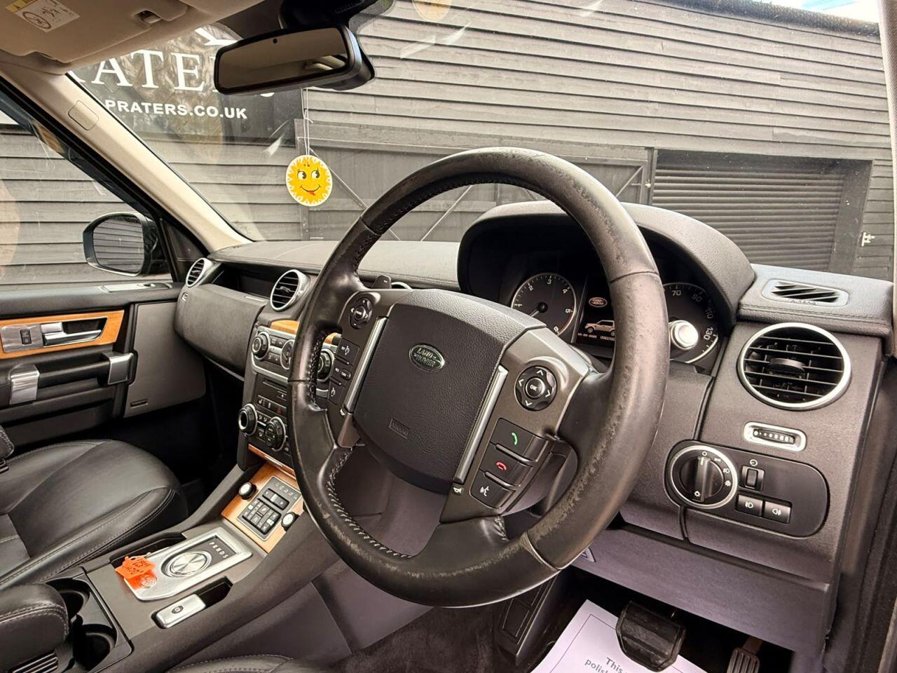 Land Rover Discovery view 9