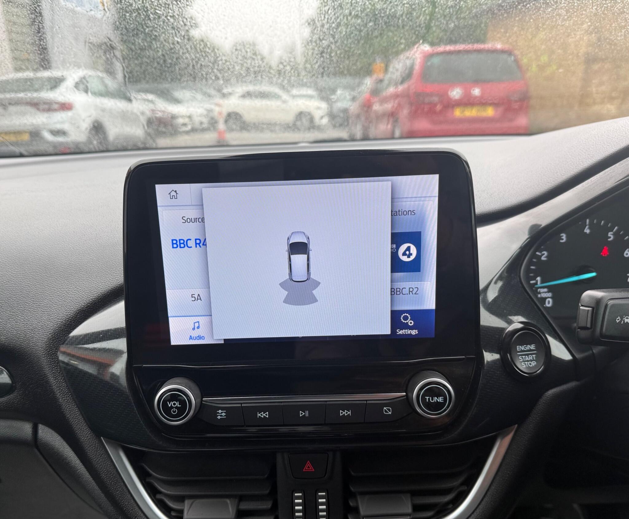 Ford Fiesta view 9