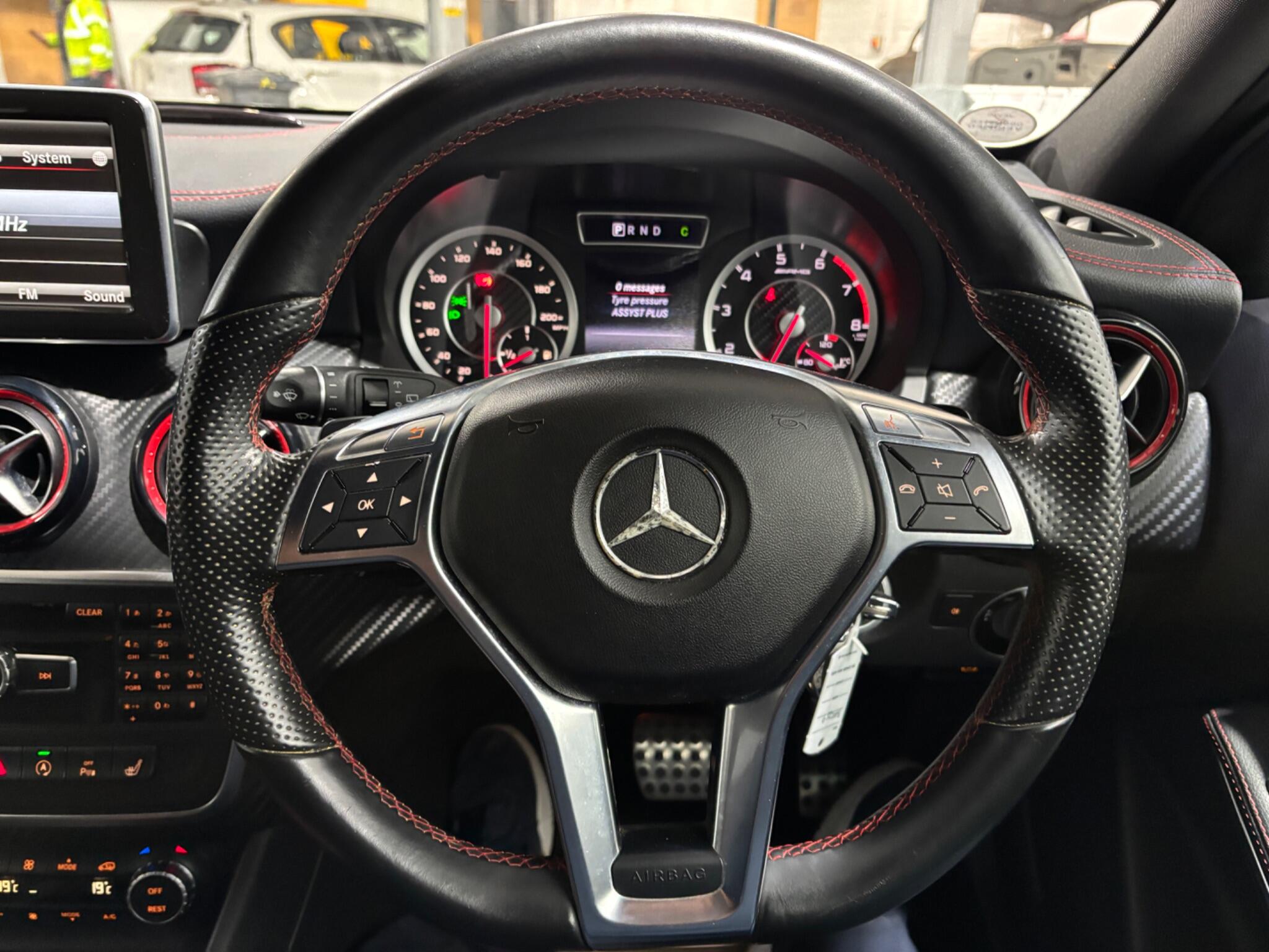 Mercedes-Benz A Class view 32