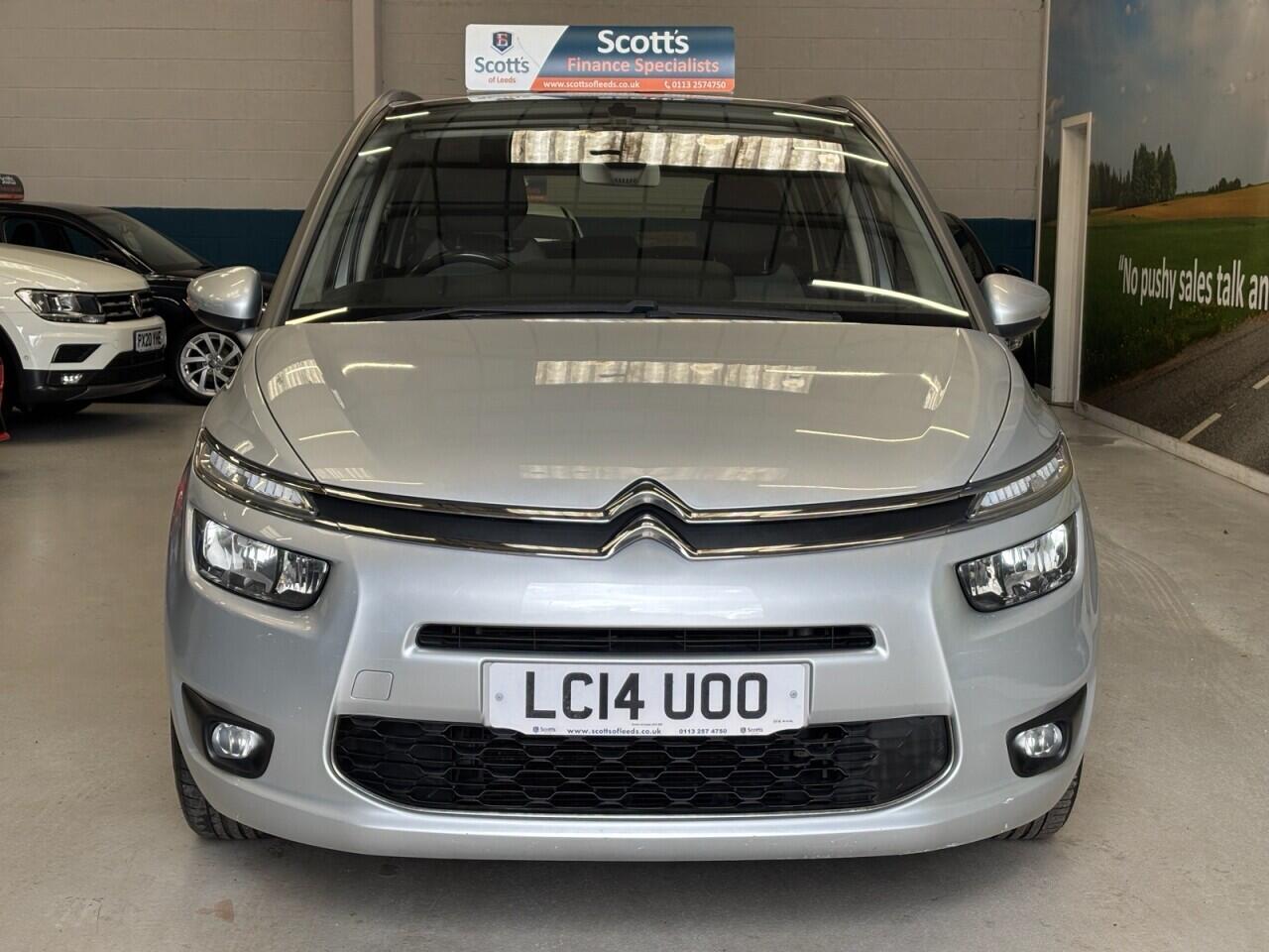 Citroen Grand C4 Picasso view 2