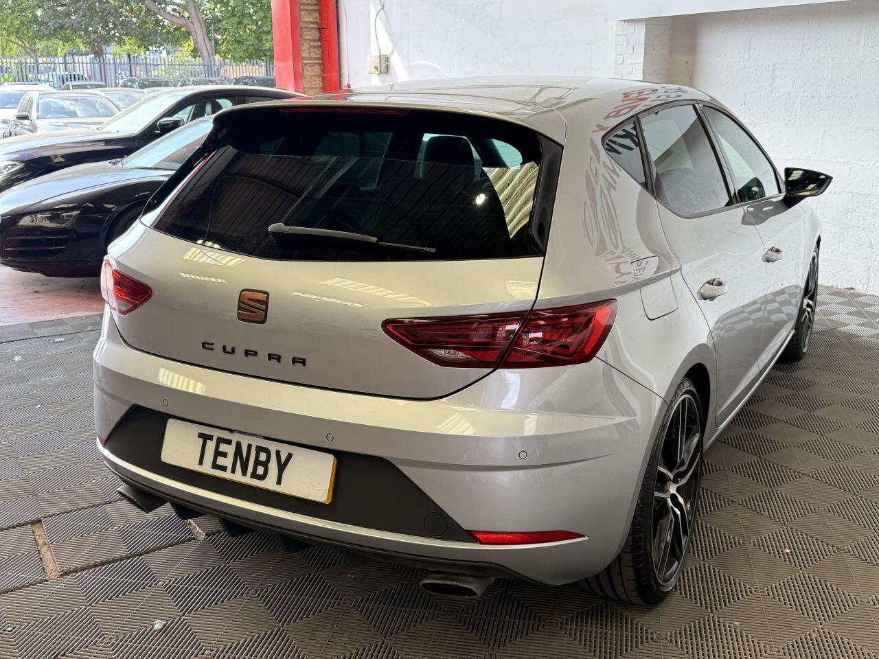Seat Leon Leon view 10