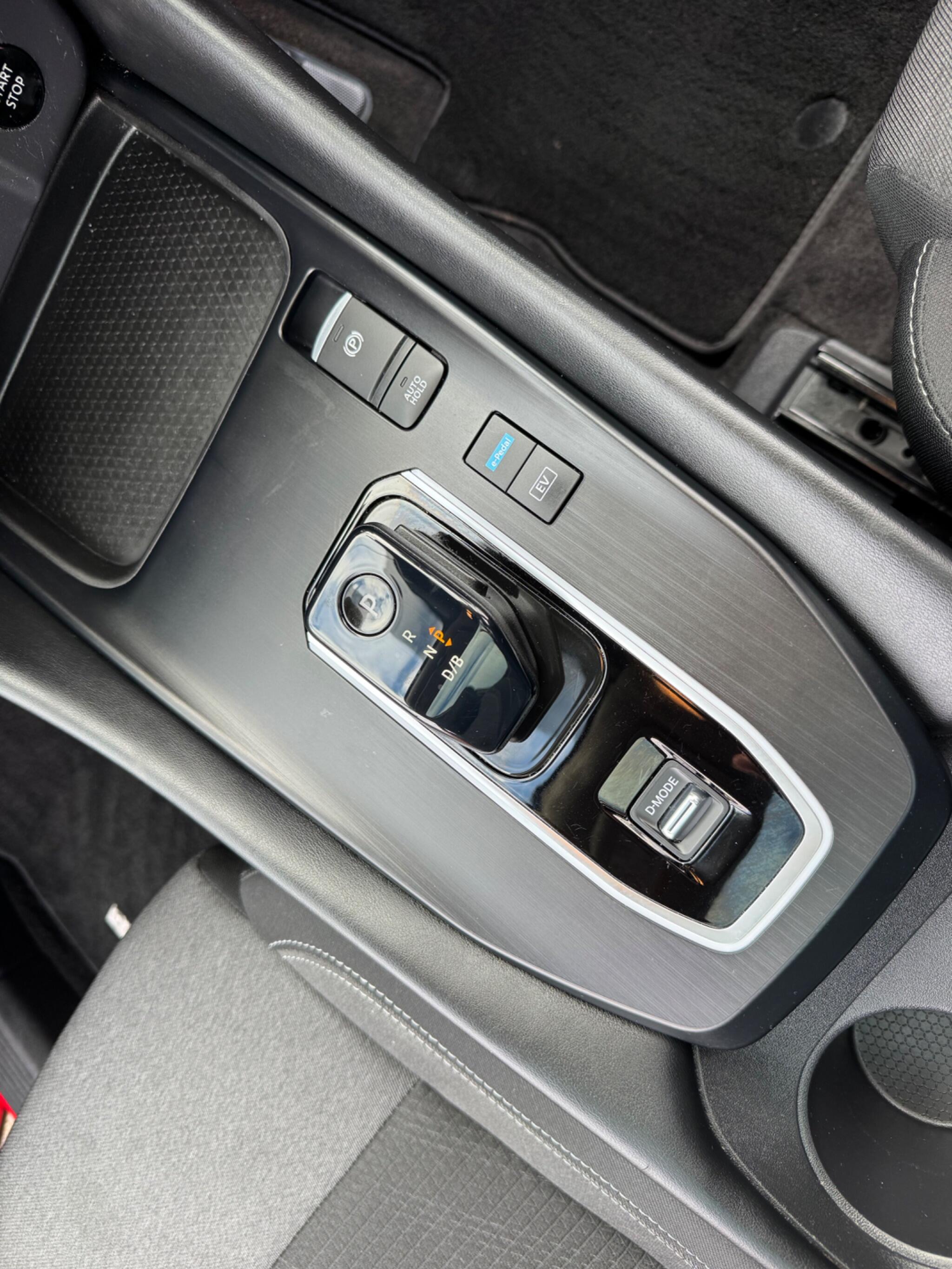 Nissan Qashqai view 25
