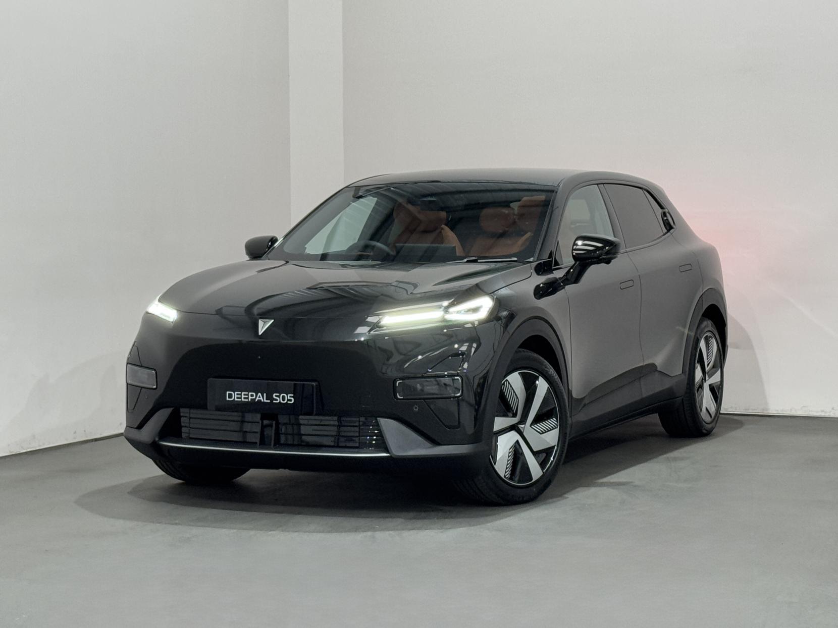 Changan Deepal S05 view 10