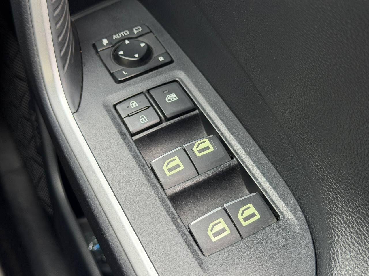 Toyota RAV4 view 20