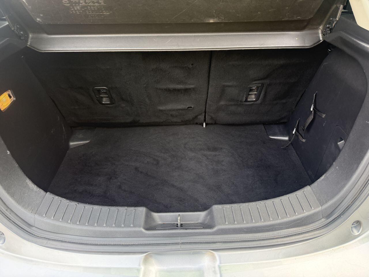 Mazda Mazda2 view 33
