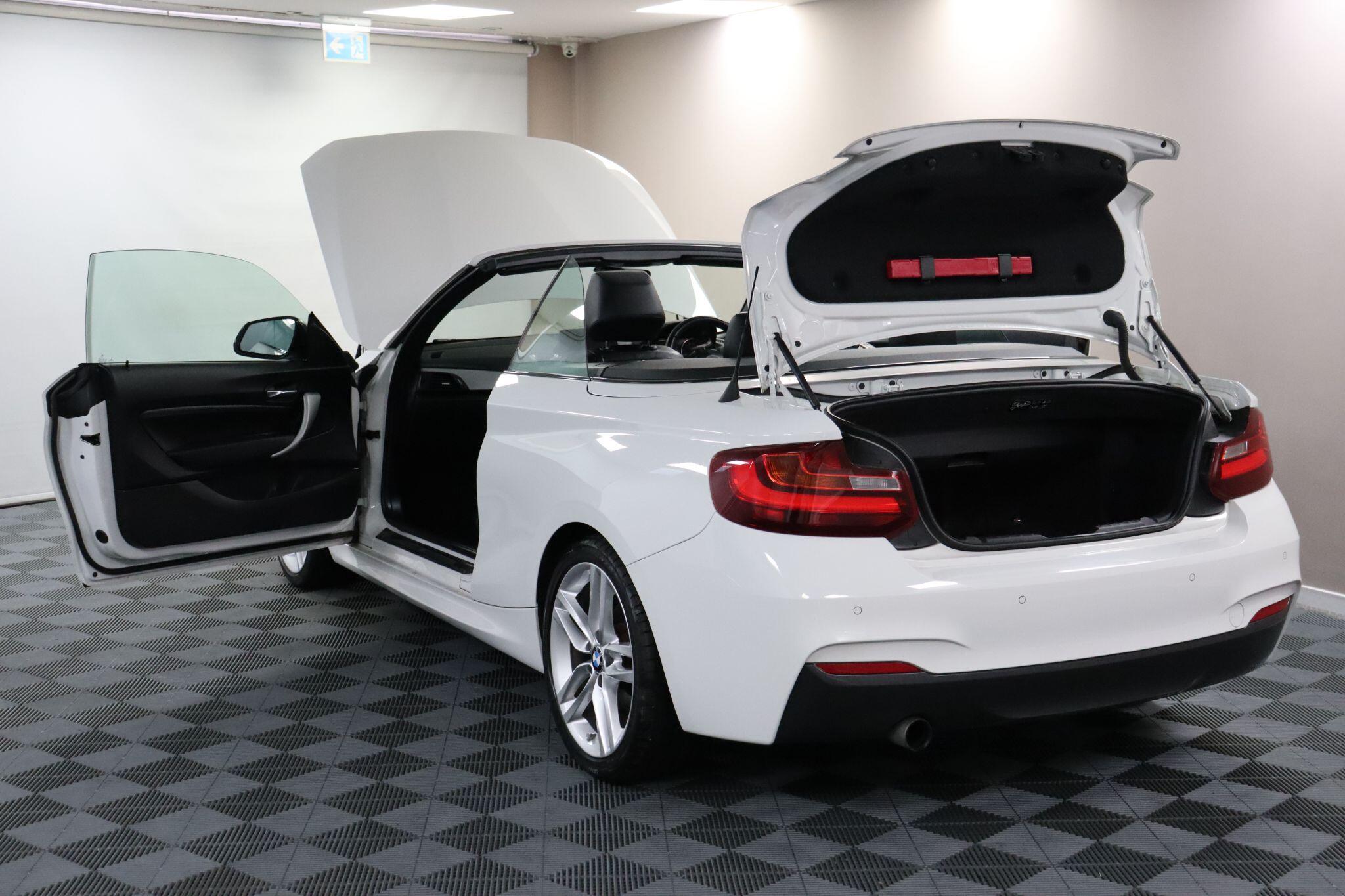 BMW 2 Series view 24