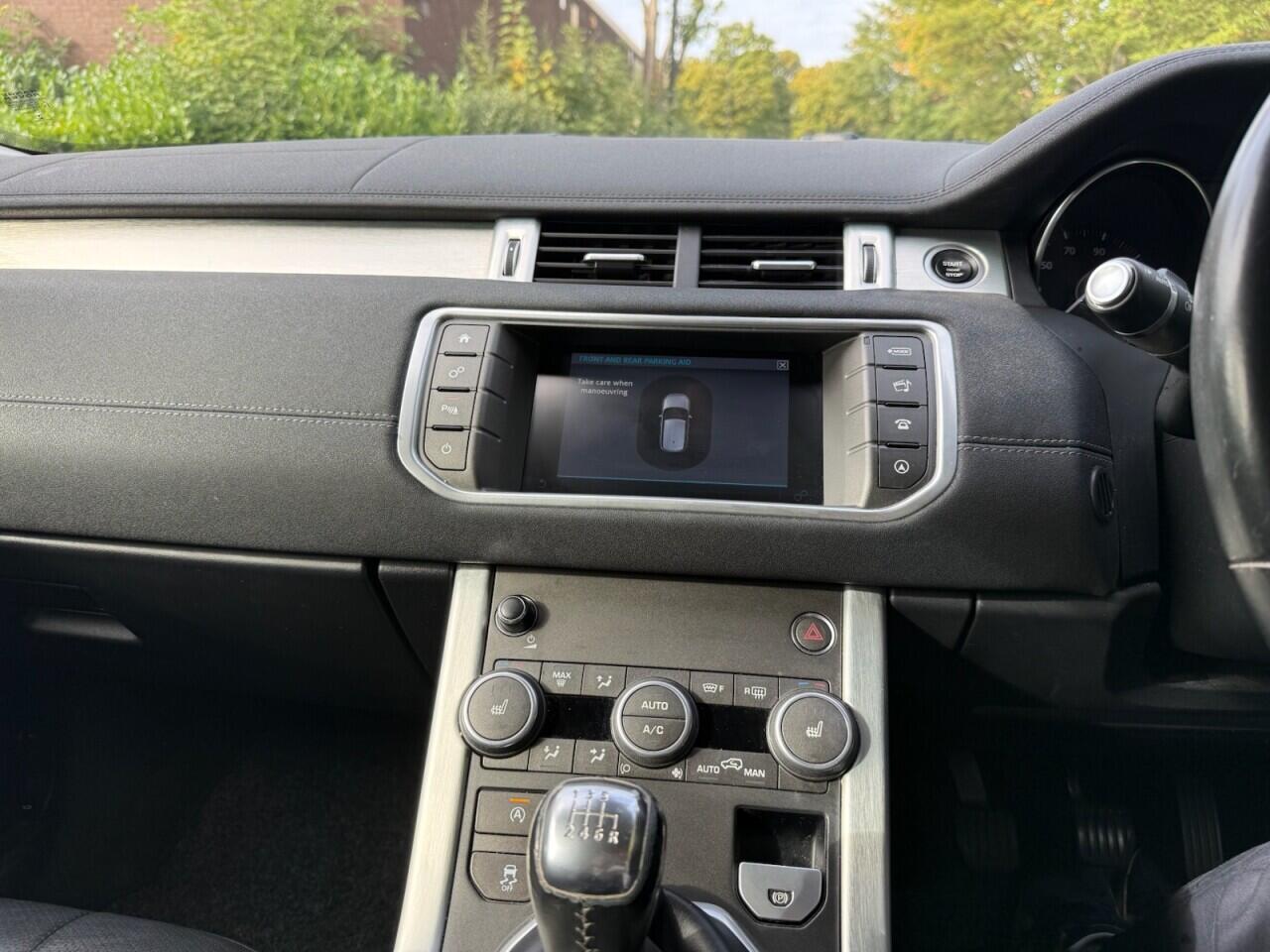 Land Rover Range Rover Evoque view 22
