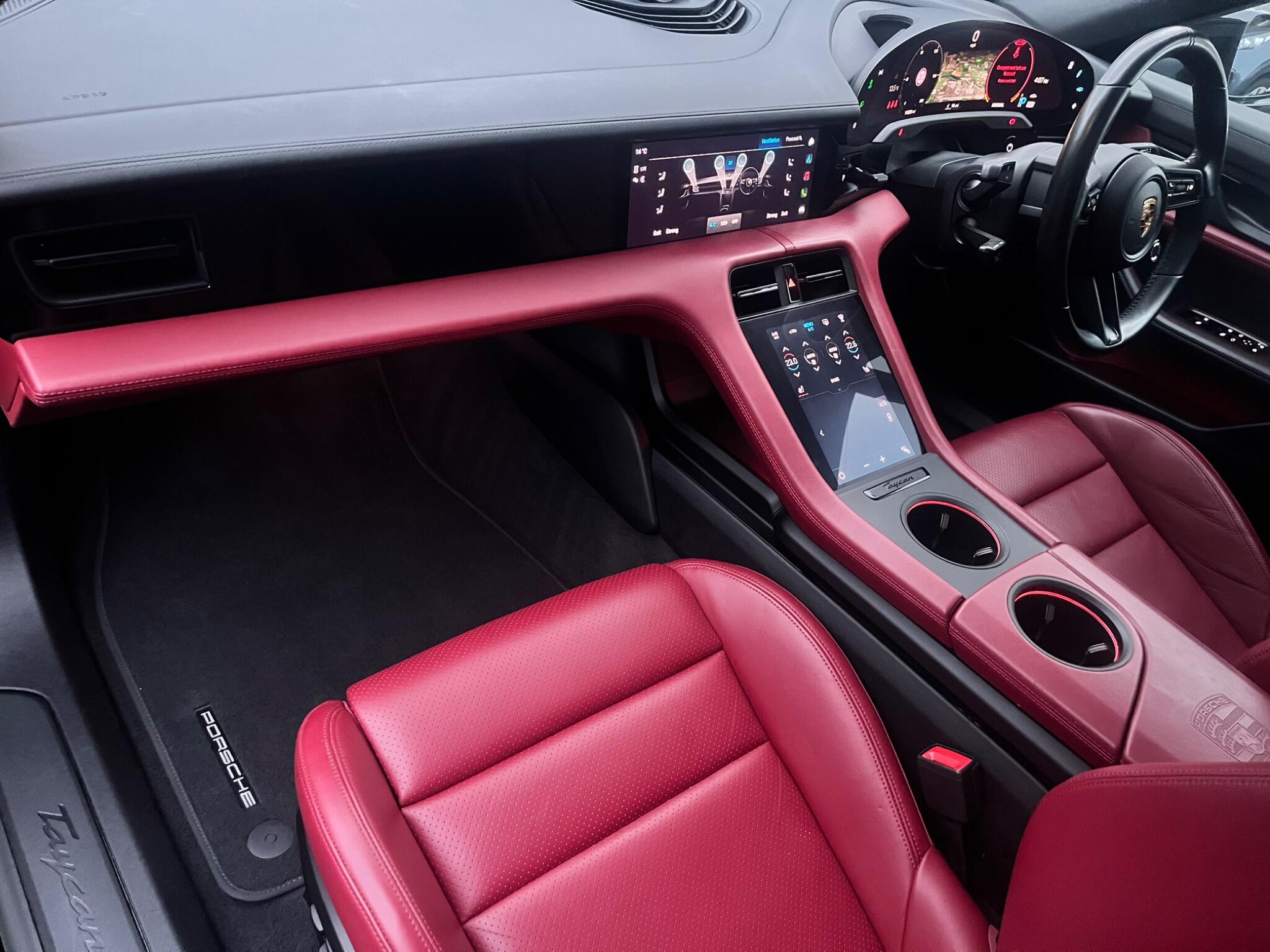 Porsche Taycan view 29