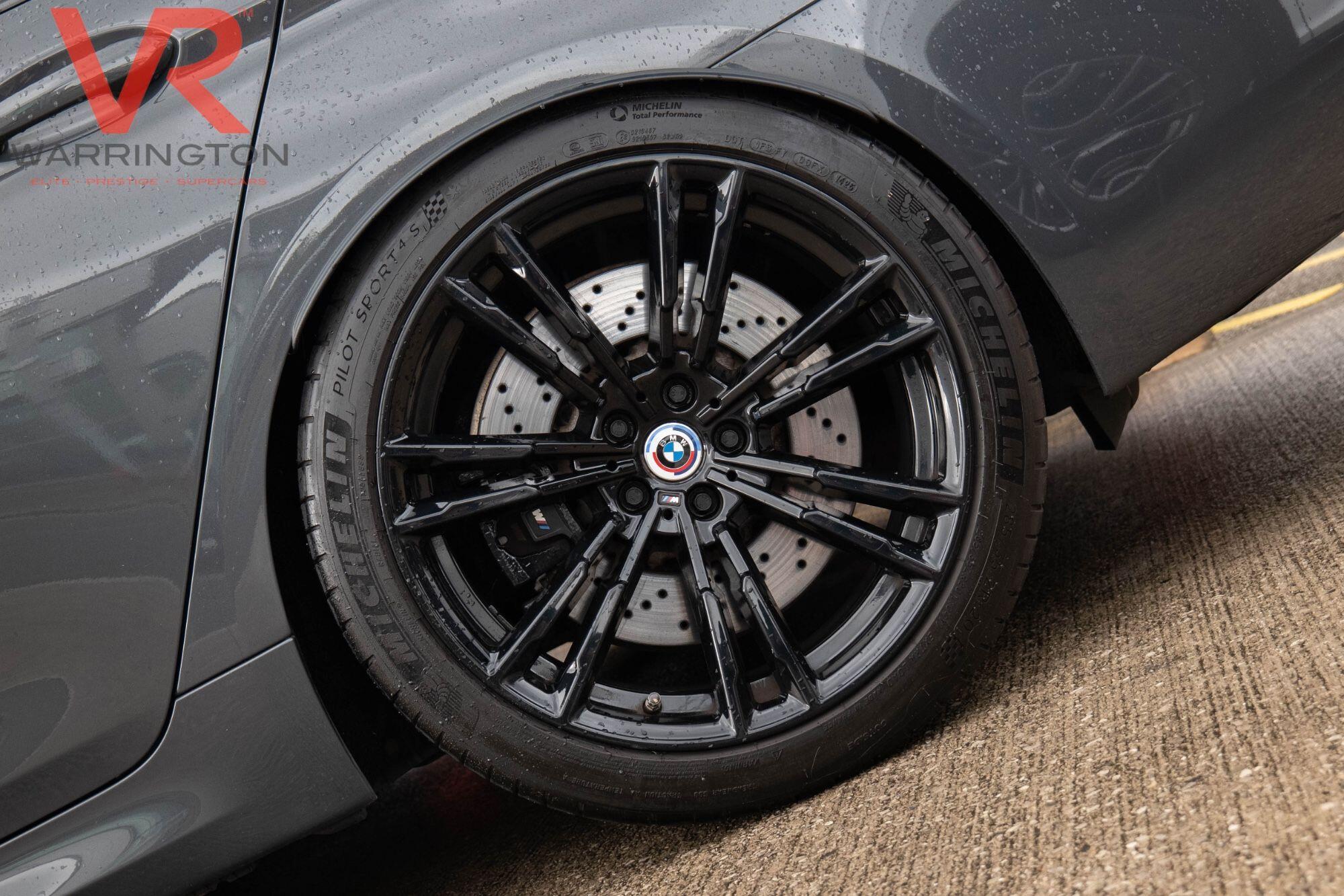 BMW M5 view 44