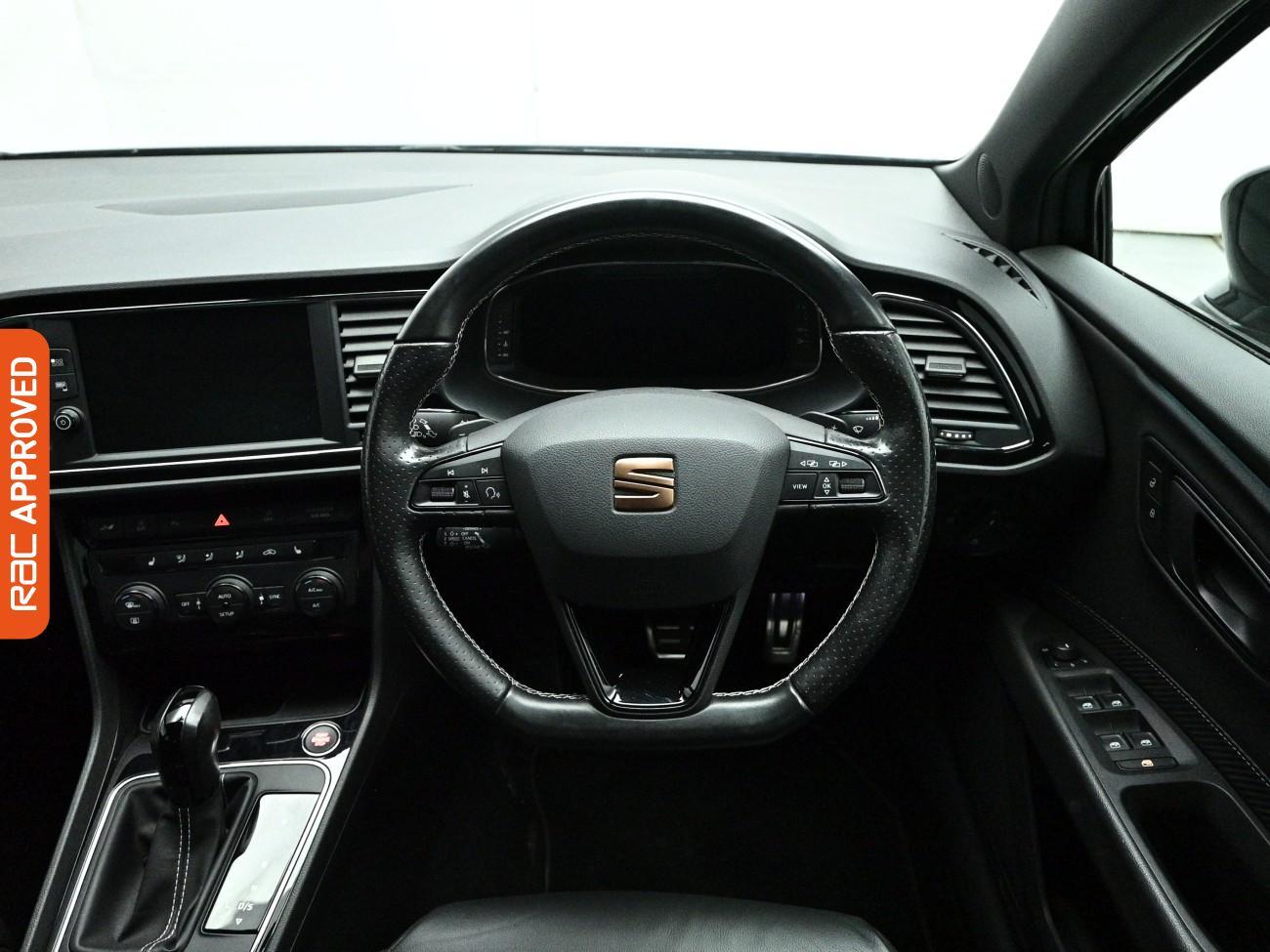Seat Leon view 9