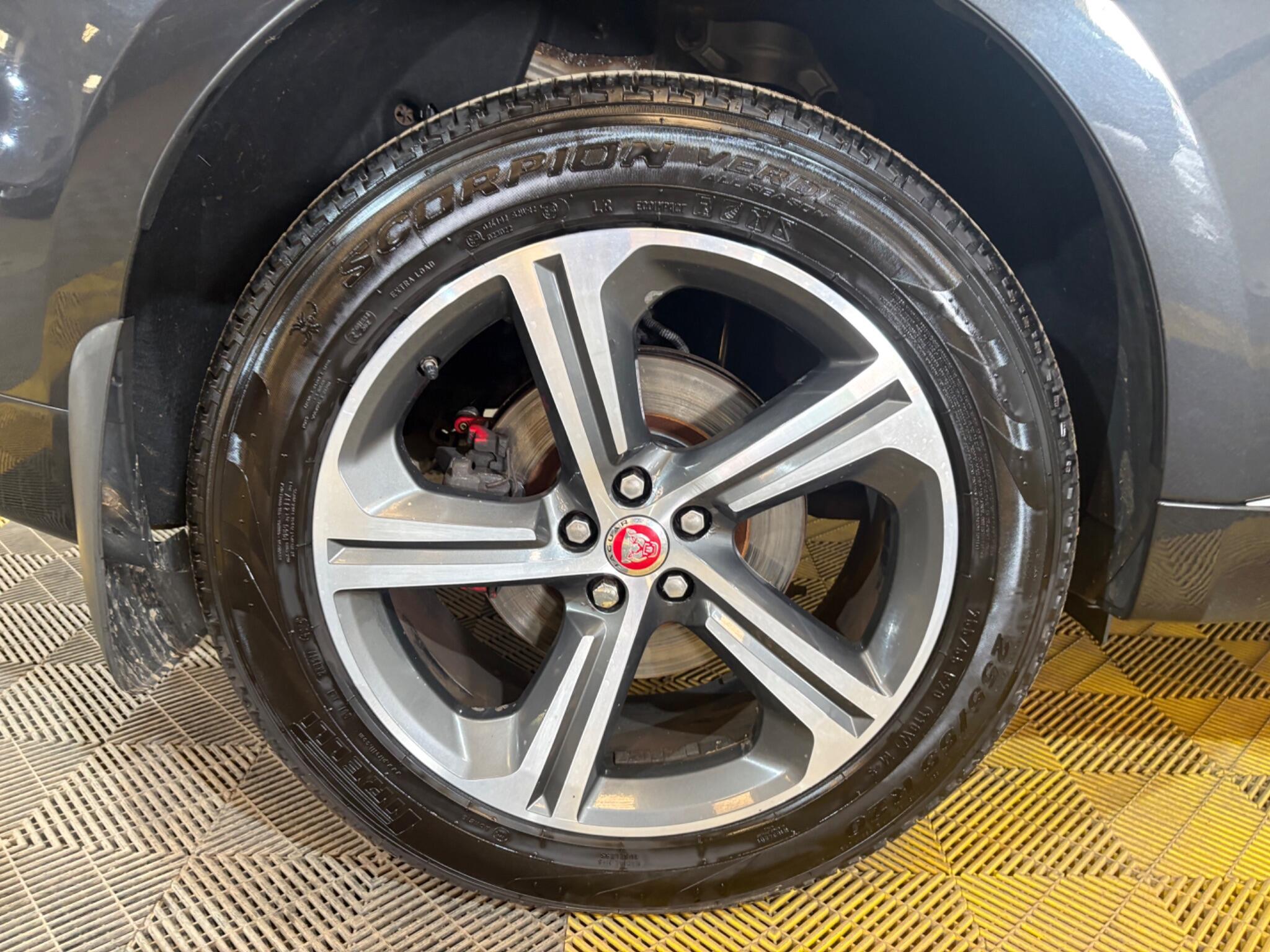 Jaguar F-Pace view 47