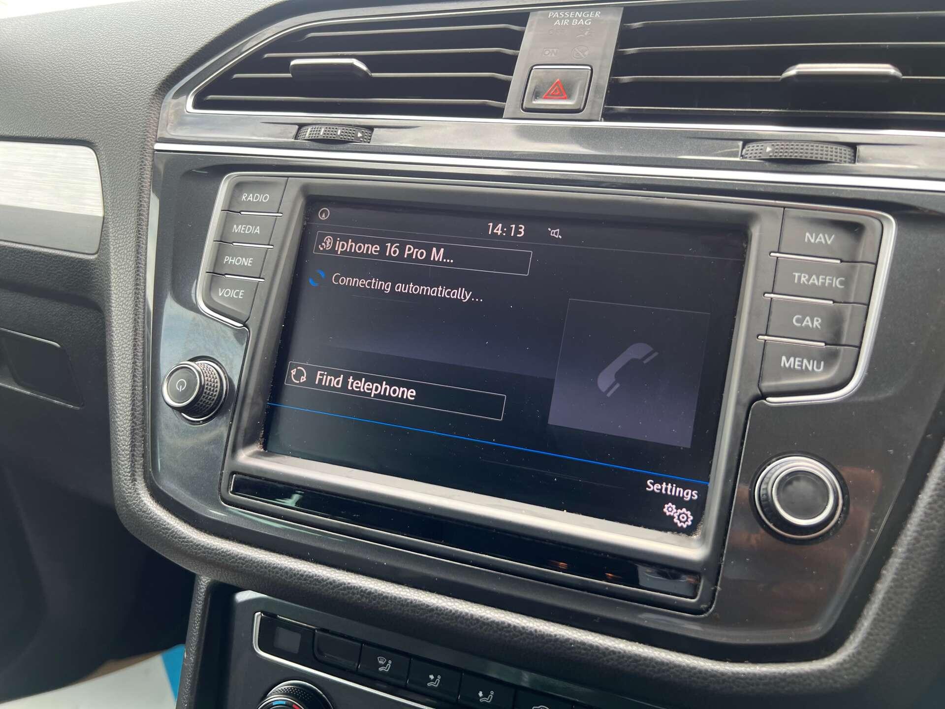 Volkswagen Tiguan view 27