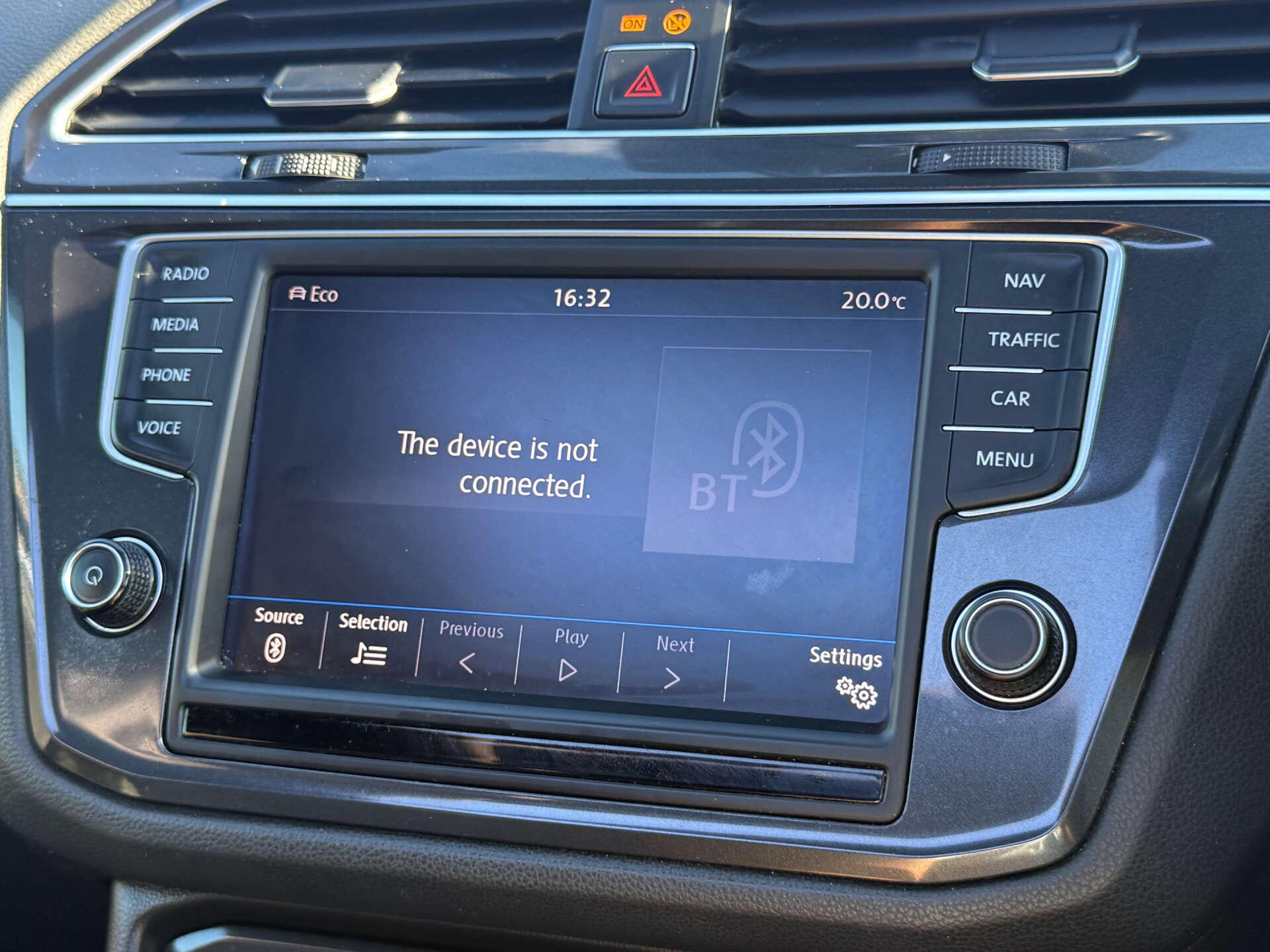Volkswagen Tiguan view 60