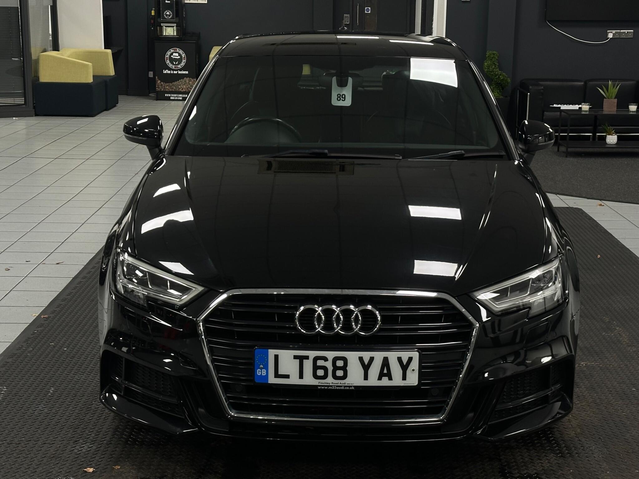 Audi A3 view 4