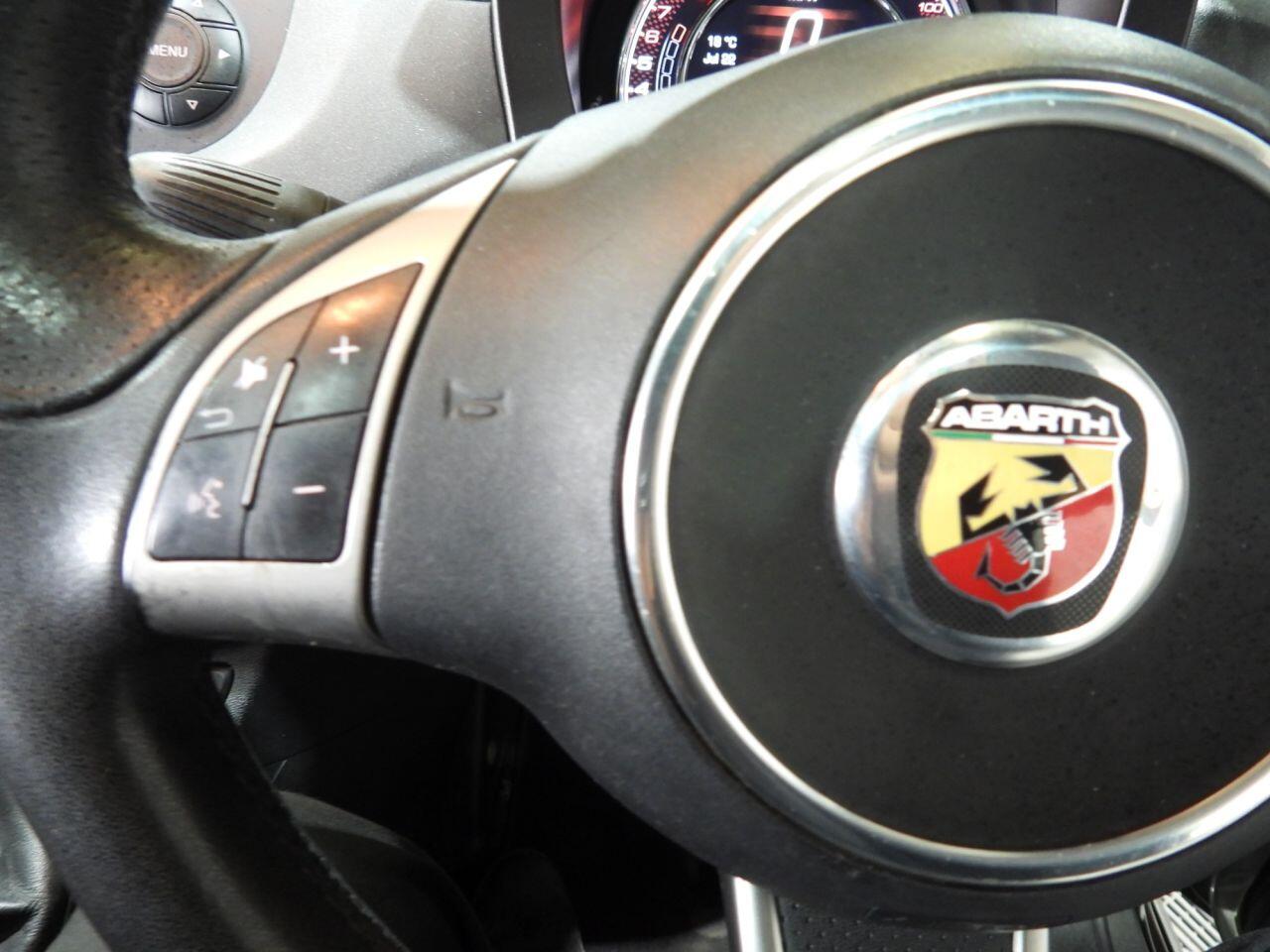 Abarth 595 view 23